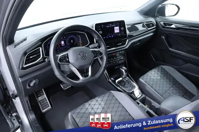 Volkswagen T-Roc view 18