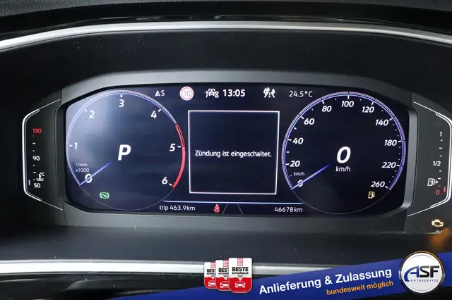 Volkswagen T-Roc view 23