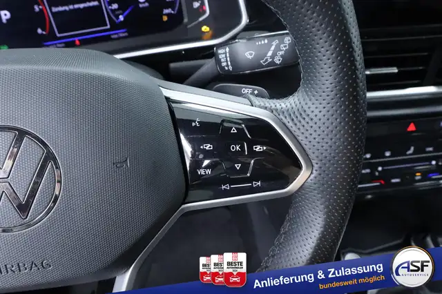 Volkswagen T-Roc view 24