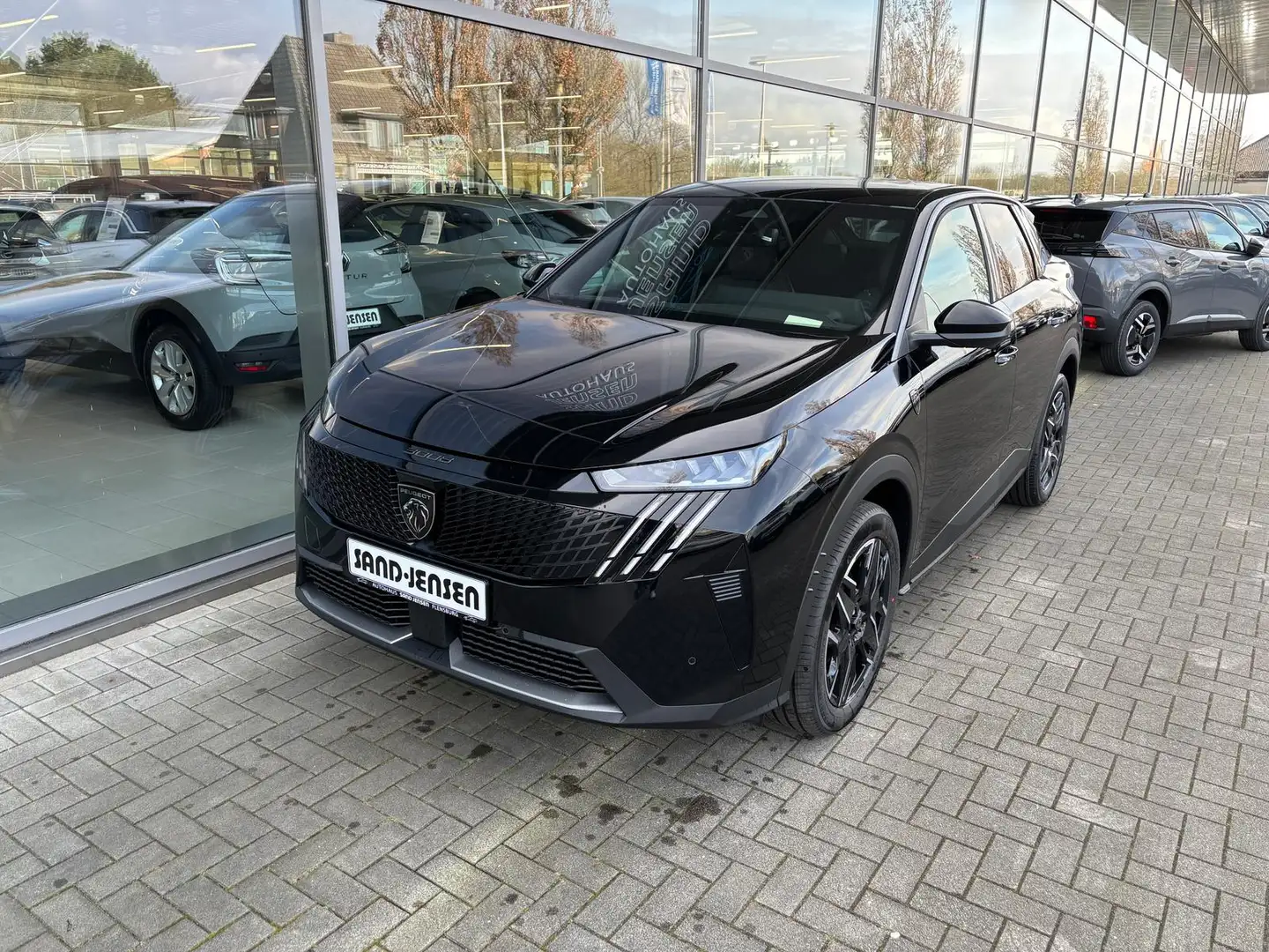 Peugeot 3008 GT MHEV 145 e-DSC6, Navi, ACC, Kamera 19" Schwarz - 2
