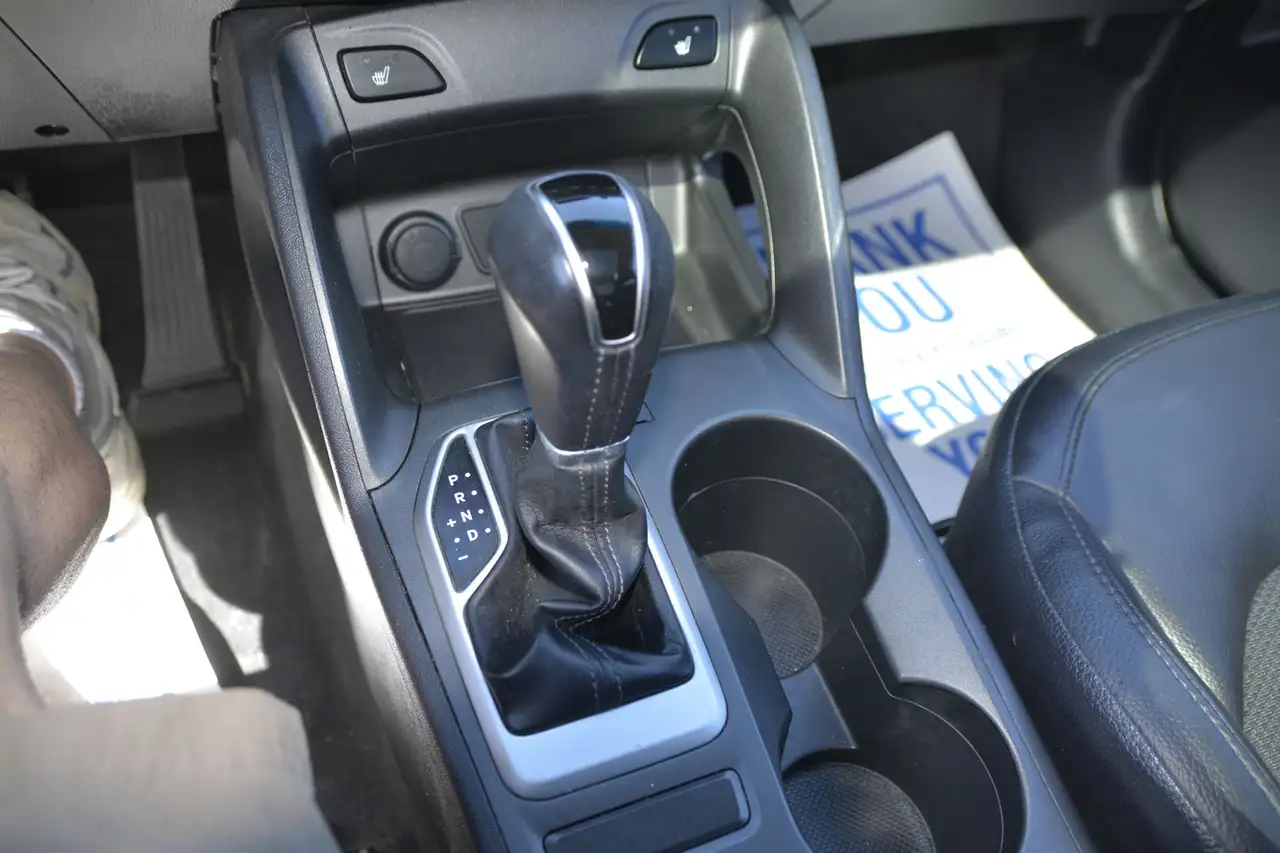 Hyundai TUCSON снимка Hyundai TUCSON