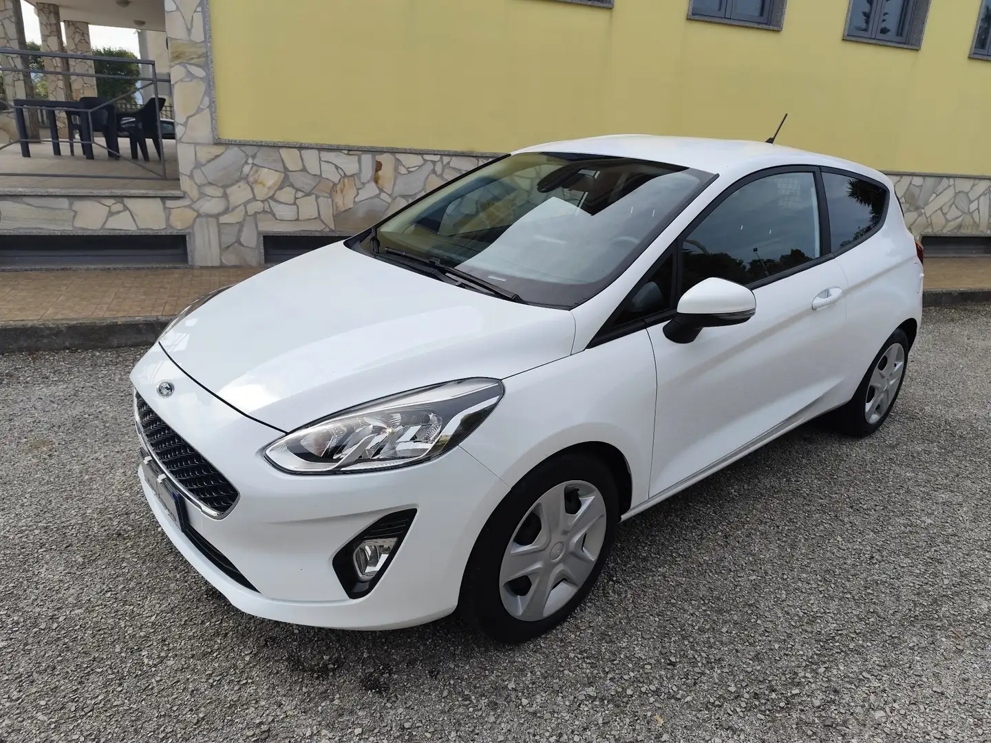Ford Fiesta van 1.5 tdci Bianco - 2