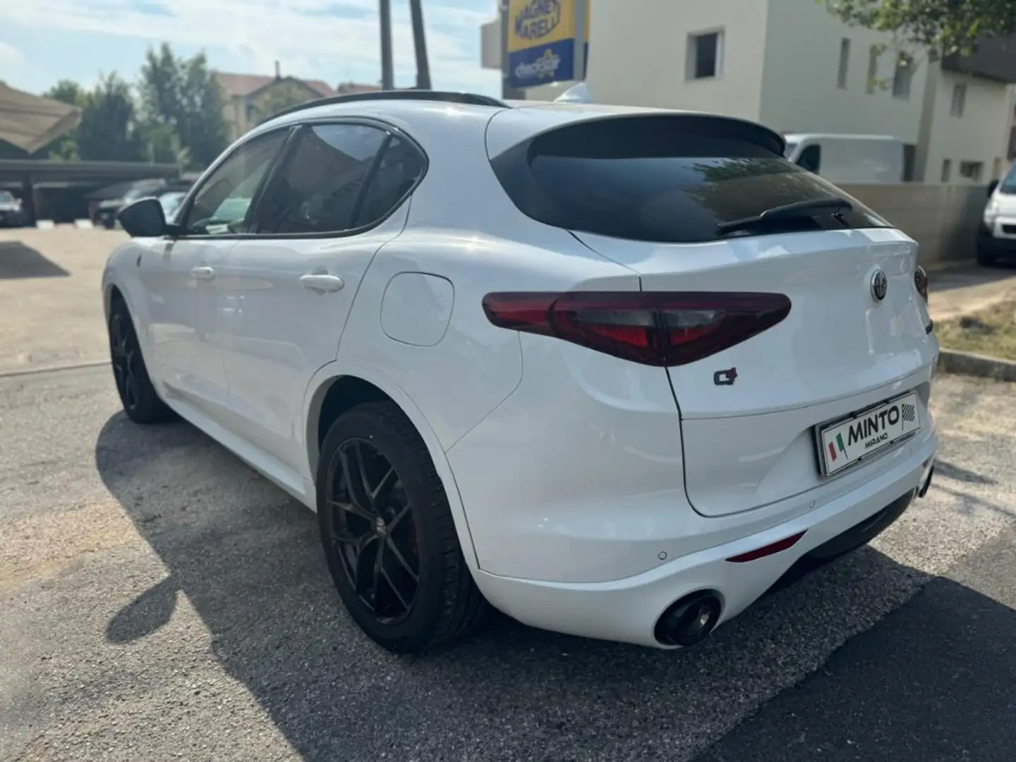 Alfa Romeo Stelvio 2.2 Turbodiesel 190 CV AT8 Q4 Sport-Tech Bianco - 2