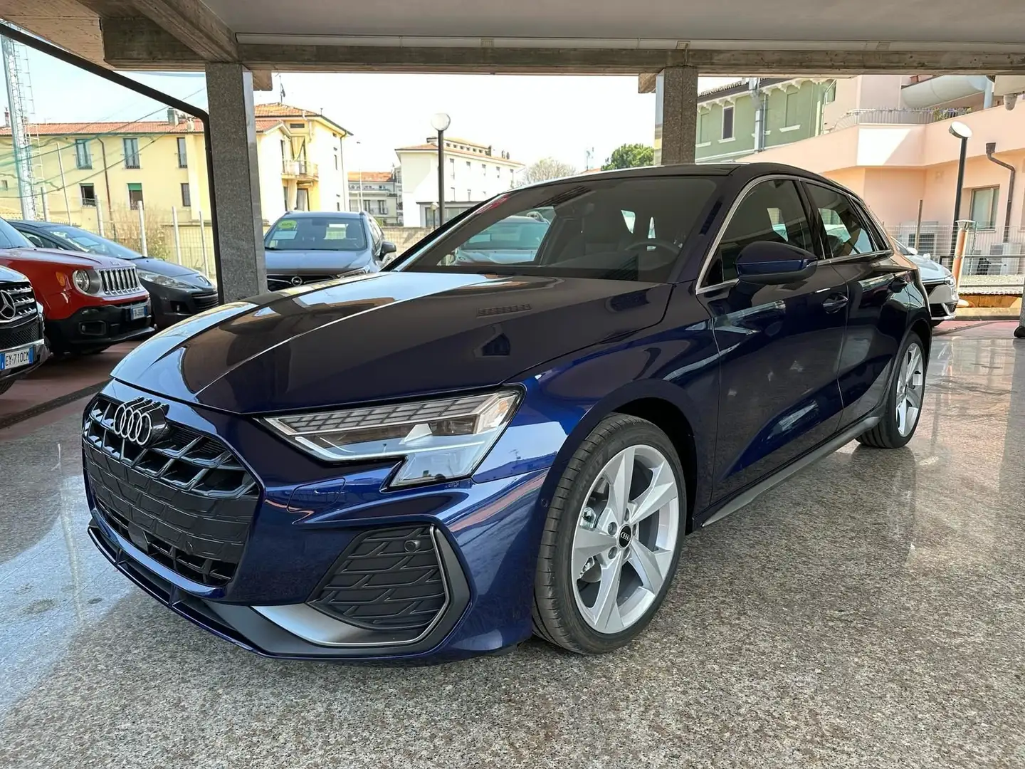 Audi A3 SPB 35 TDI 150CV S tronic S line edition , KM ZER Bleu - 1