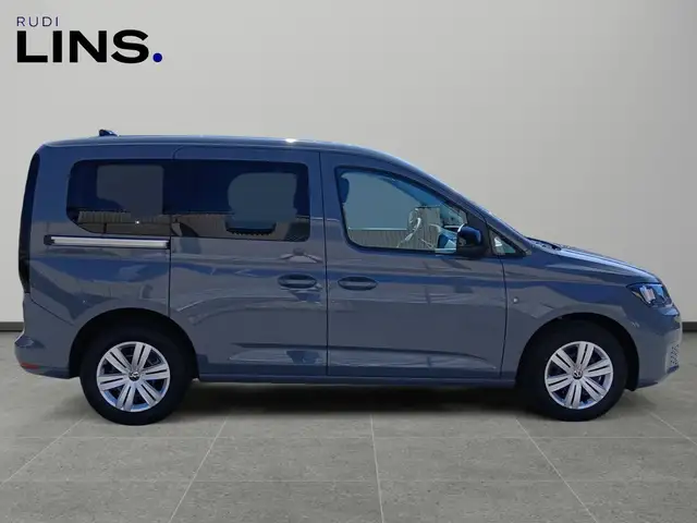 Volkswagen Caddy view 6