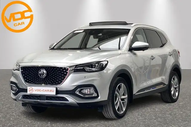 MG EHS PLUG IN HYBRID Luxury