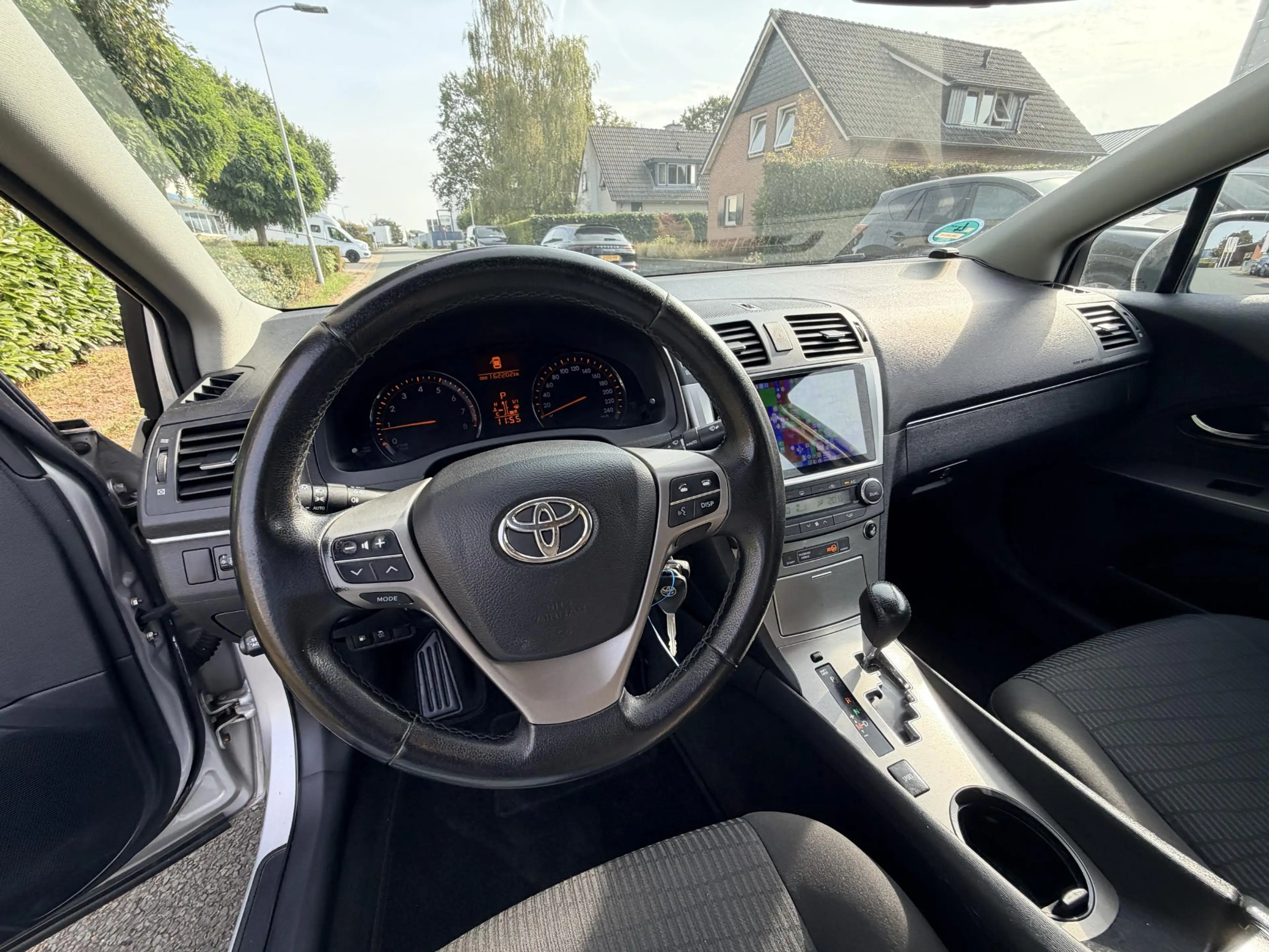 Toyota Avensis 1.8 VVTi Dynamic 147PK Automaat — photo 13