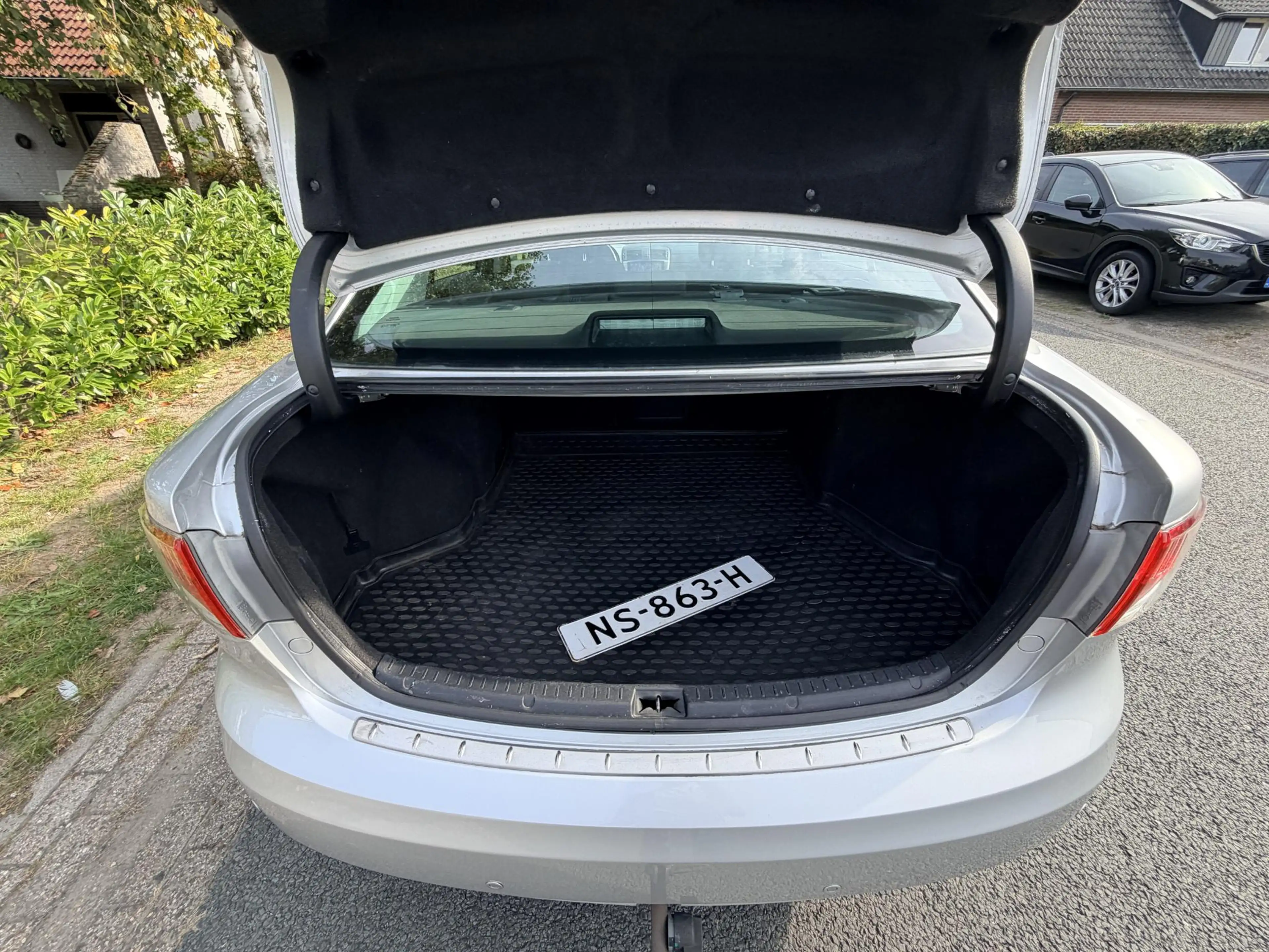 Toyota Avensis 1.8 VVTi Dynamic 147PK Automaat — photo 21