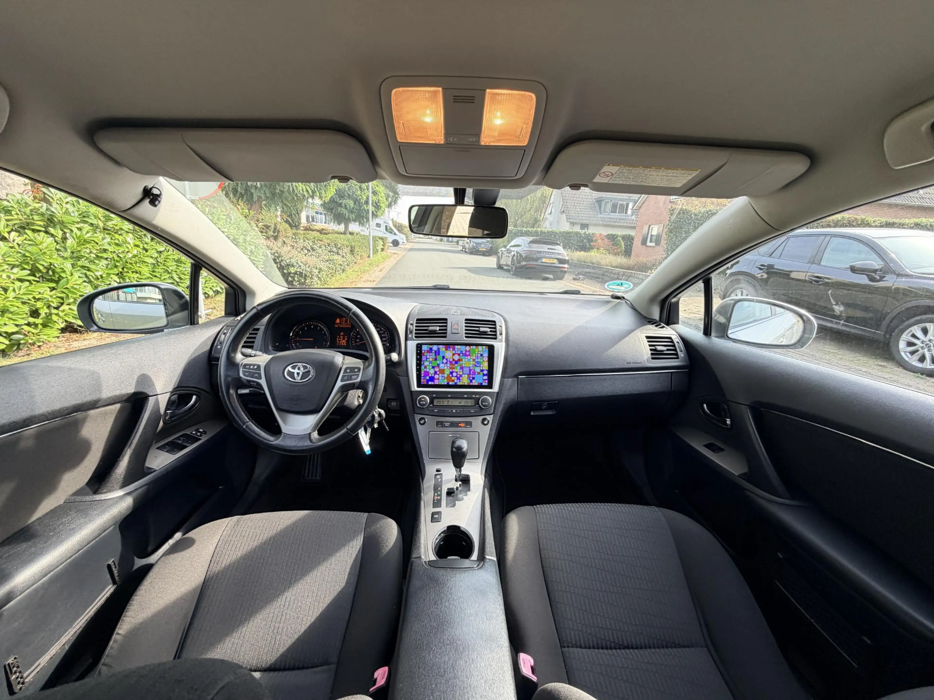 Toyota Avensis 1.8 VVTi Dynamic 147PK Automaat — photo 20