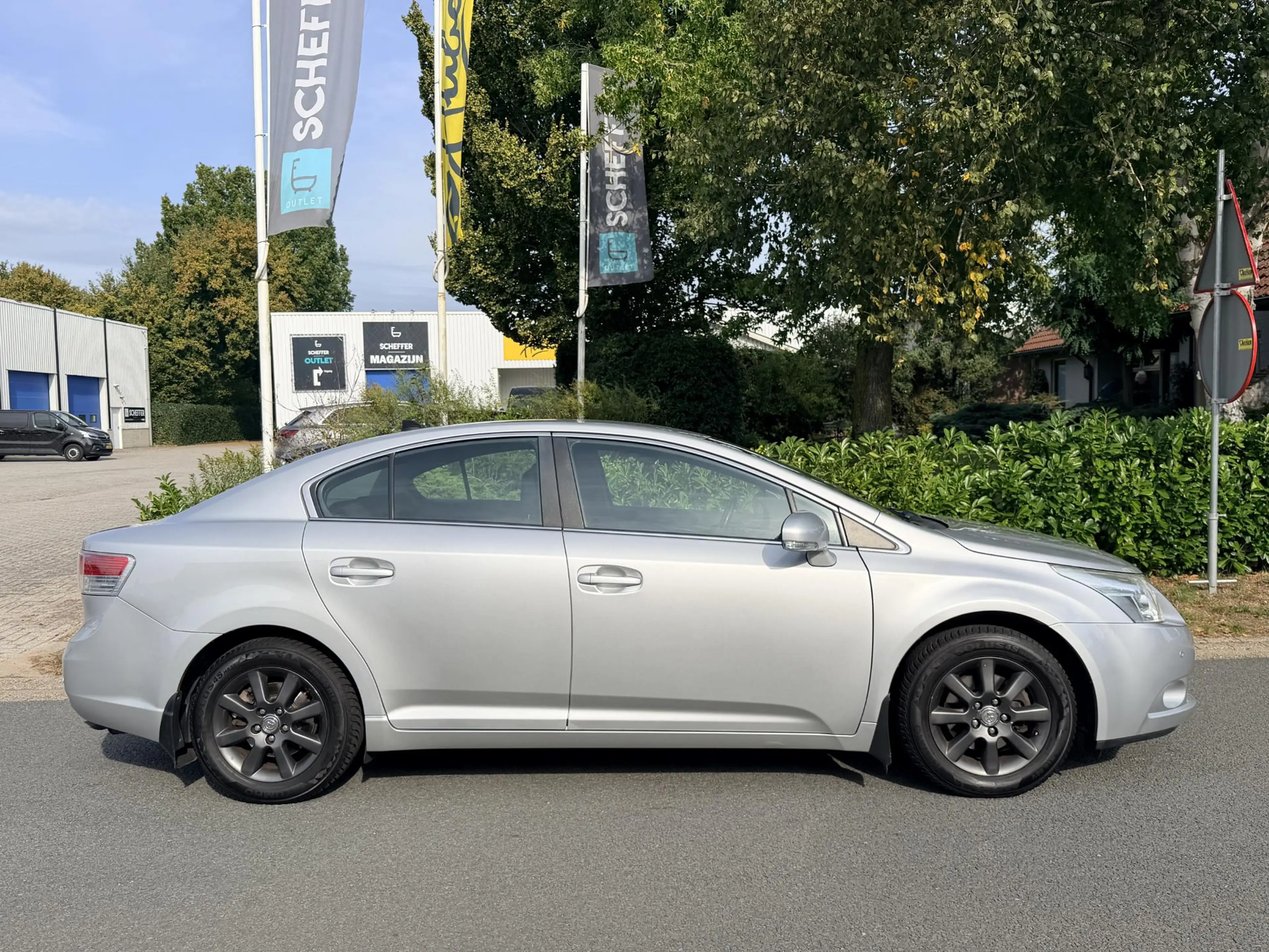 Toyota Avensis 1.8 VVTi Dynamic 147PK Automaat — photo 8