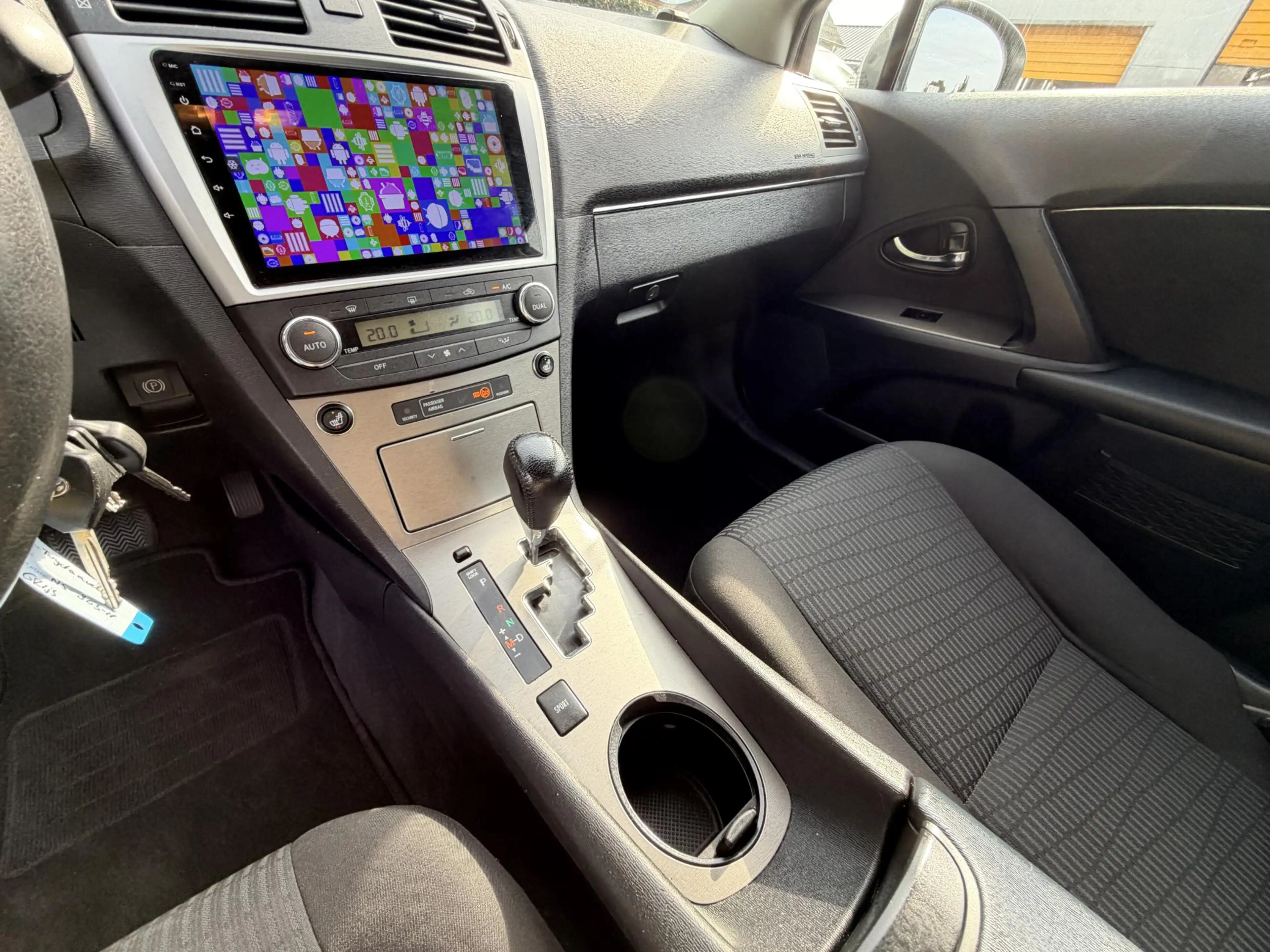 Toyota Avensis 1.8 VVTi Dynamic 147PK Automaat — photo 16