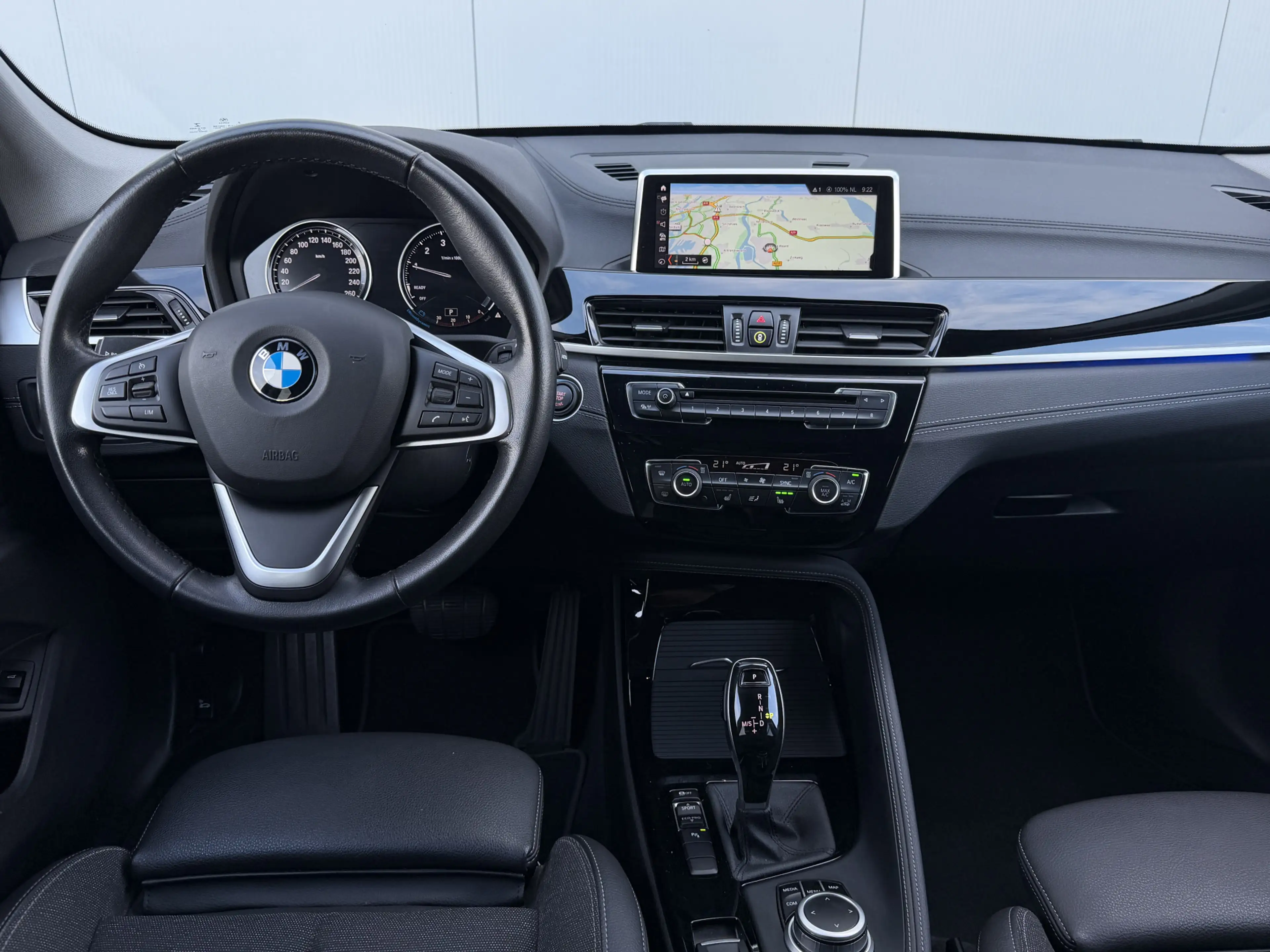 BMW X1 sDrive18i High Executive Automaat Navigatie/Trekha — photo 2