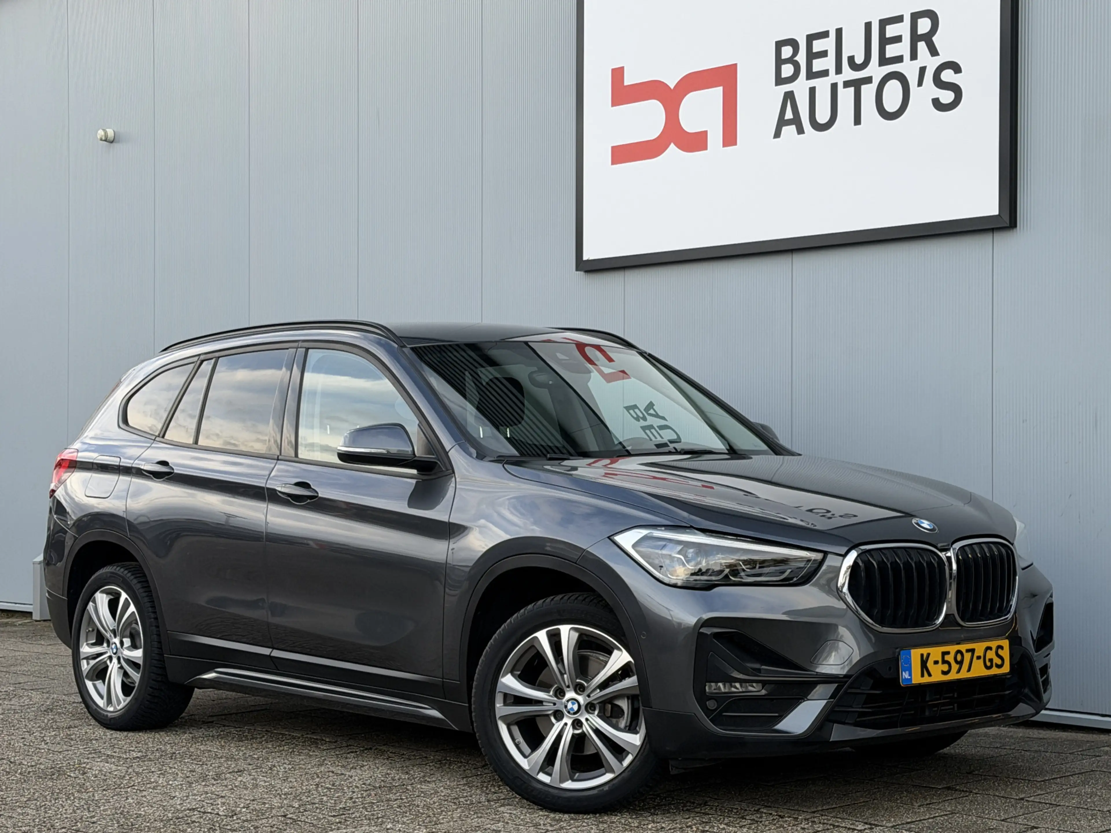 BMW X1 sDrive18i High Executive Automaat Navigatie/Trekha — photo 4