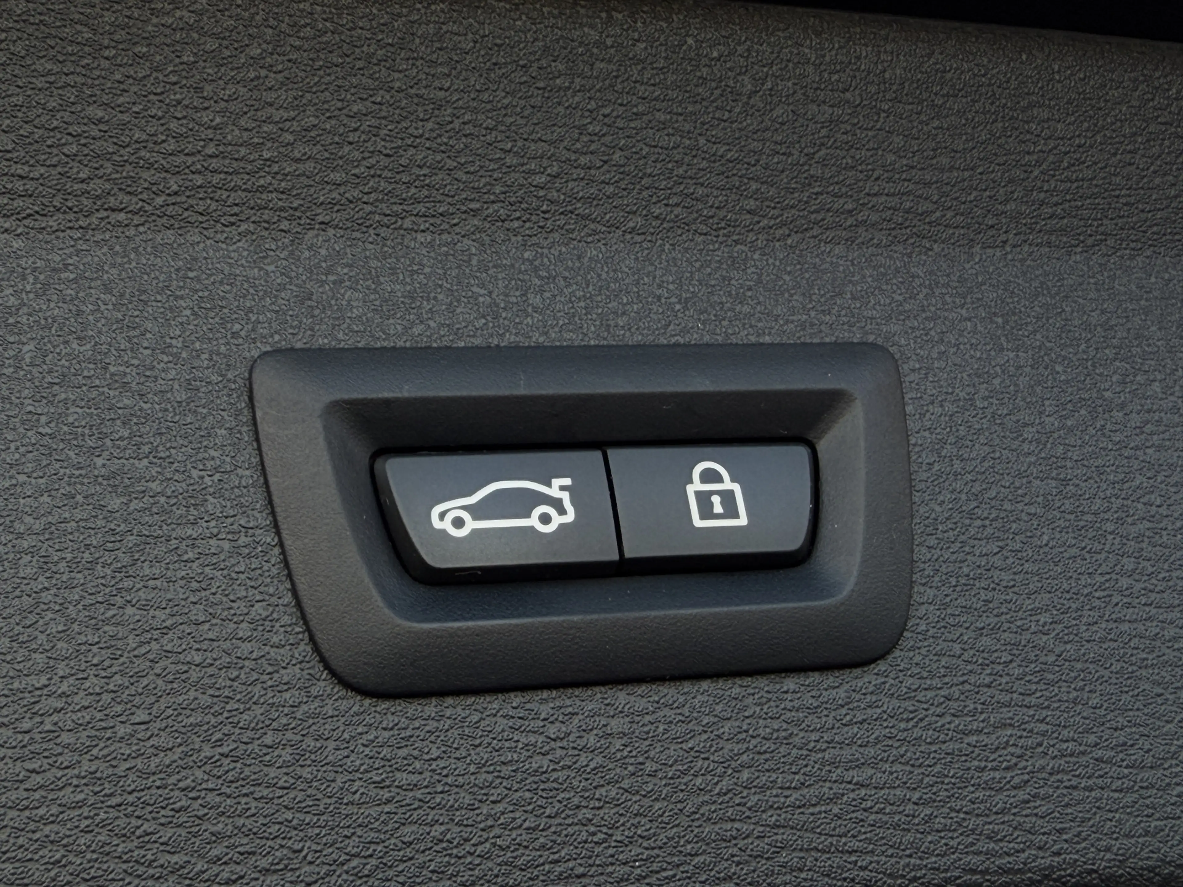 BMW X1 sDrive18i High Executive Automaat Navigatie/Trekha — photo 28