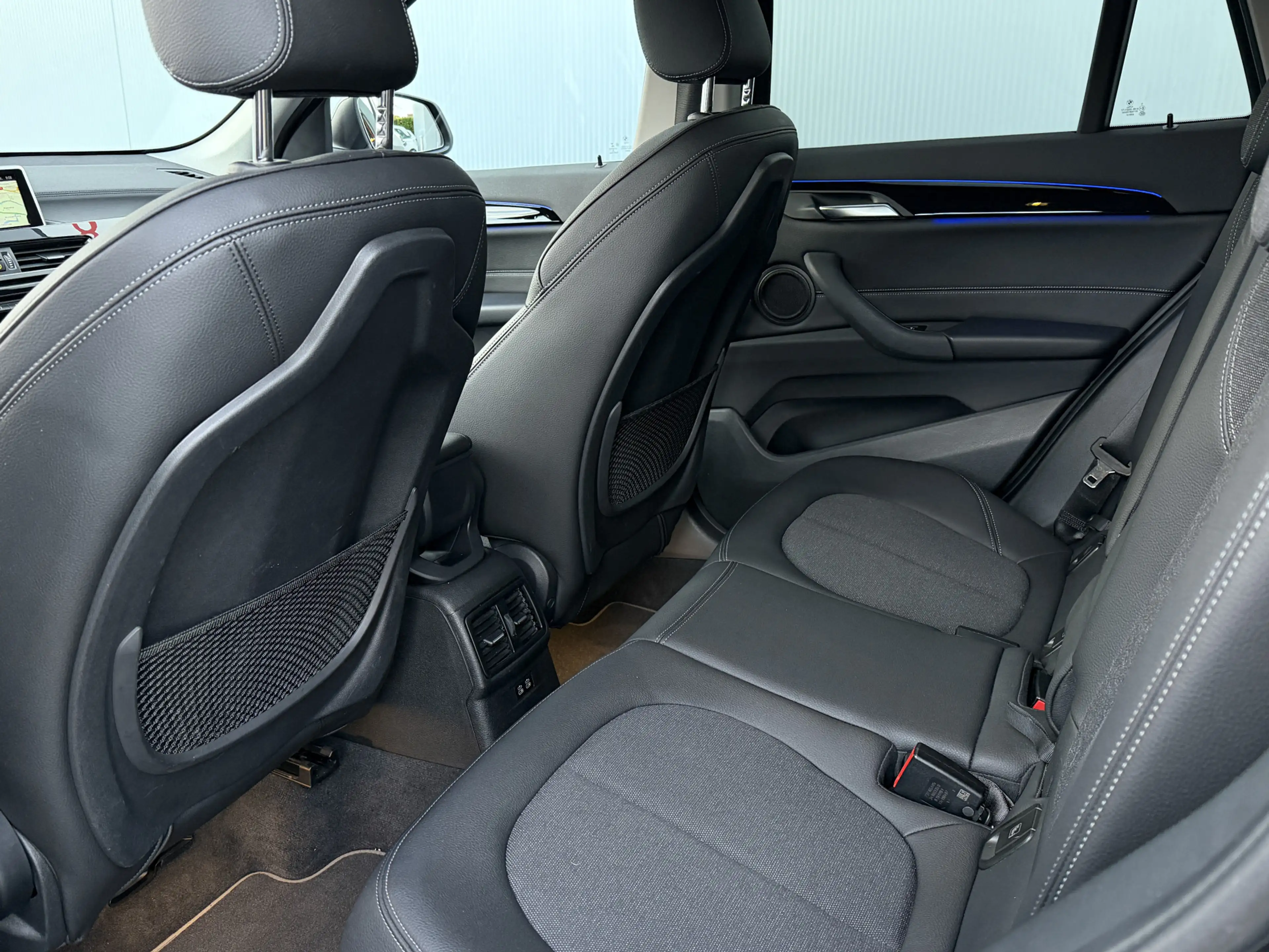 BMW X1 sDrive18i High Executive Automaat Navigatie/Trekha — photo 20