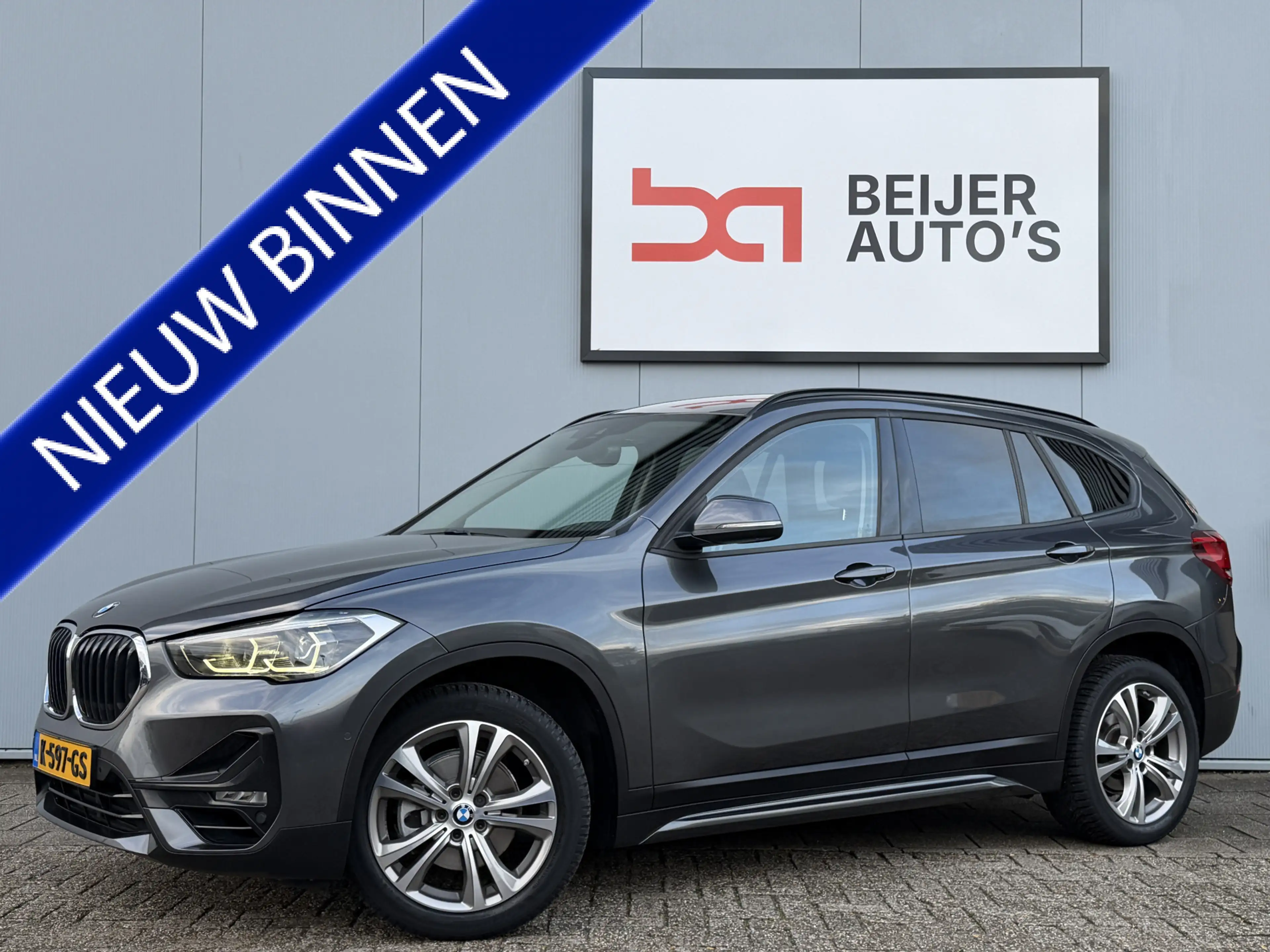 BMW X1 sDrive18i High Executive Automaat Navigatie/Trekha
