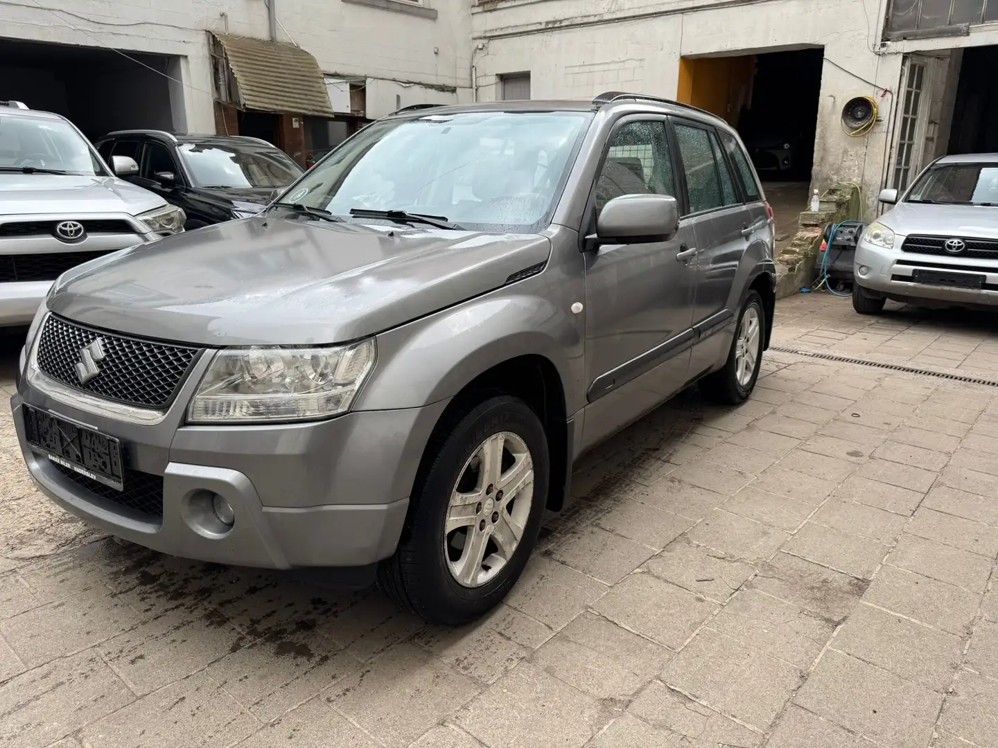 Suzuki Grand Vitara Export hors Europe - 1