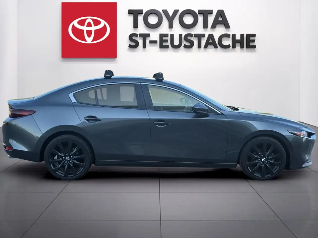 Mazda 3 снимка Mazda 3