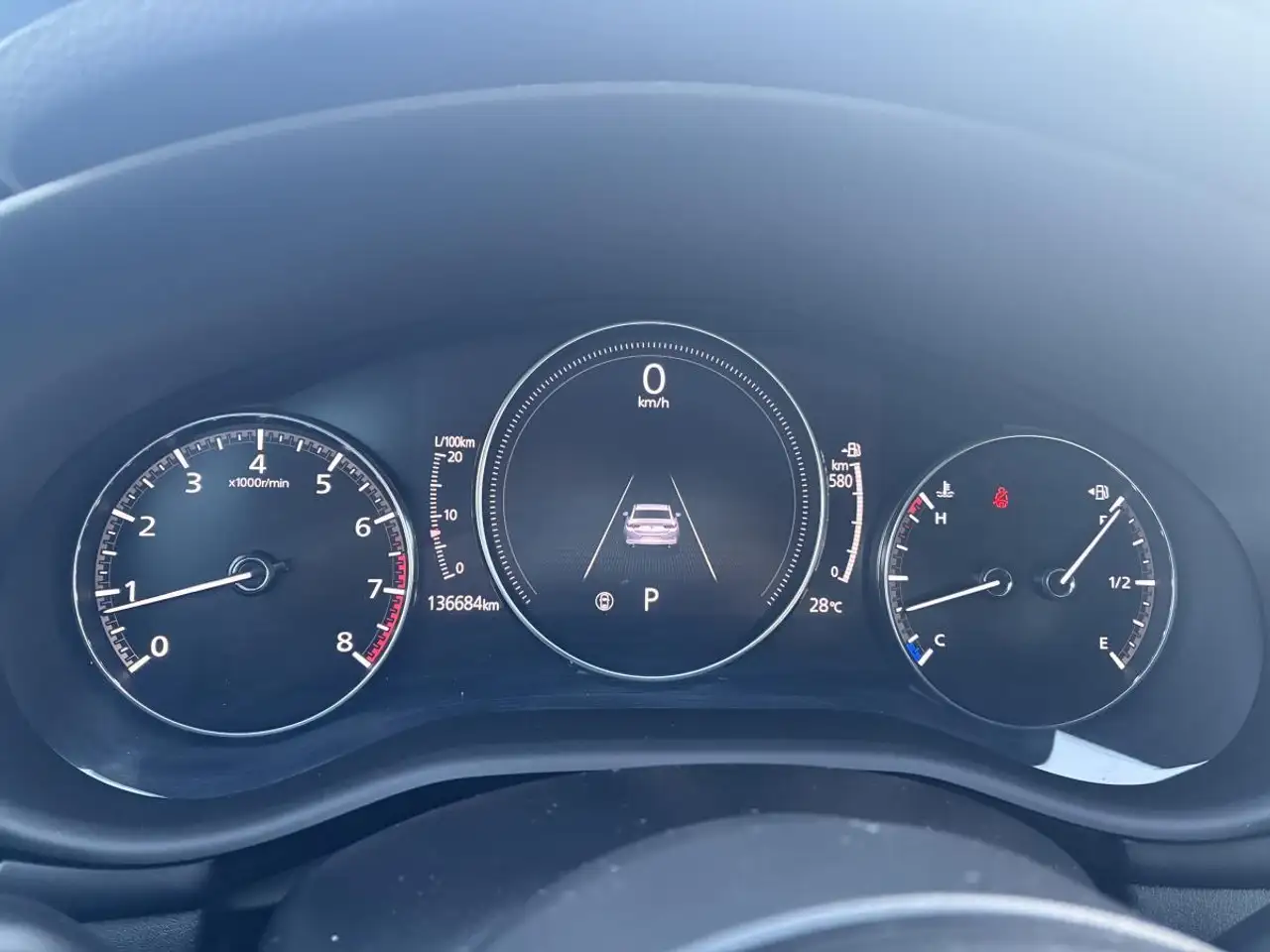 Mazda 3 снимка Mazda 3