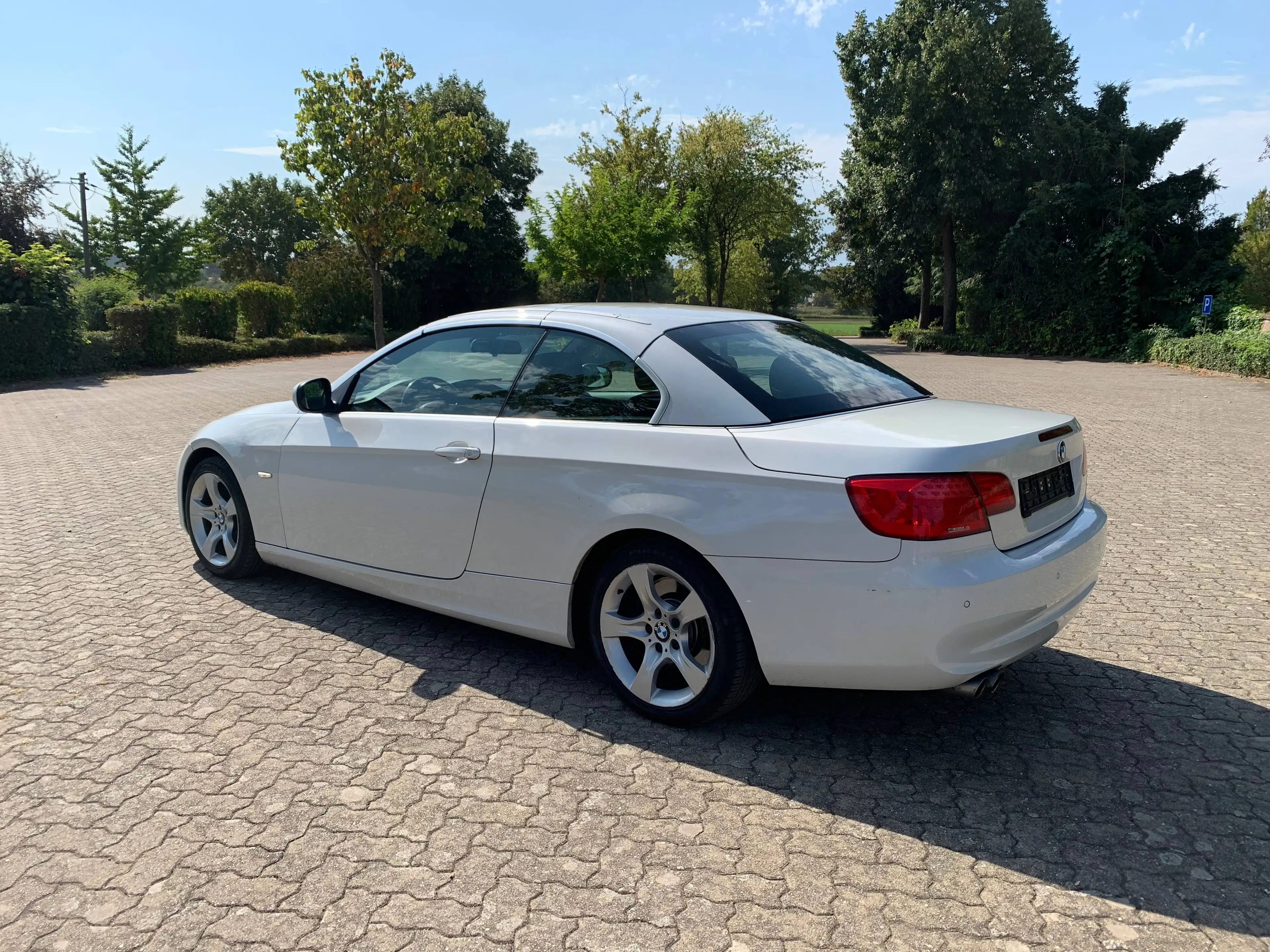 BMW 325 3er Cabrio Diesel 325d DPF Cabrio Aut. Edition Exclusive — photo 7