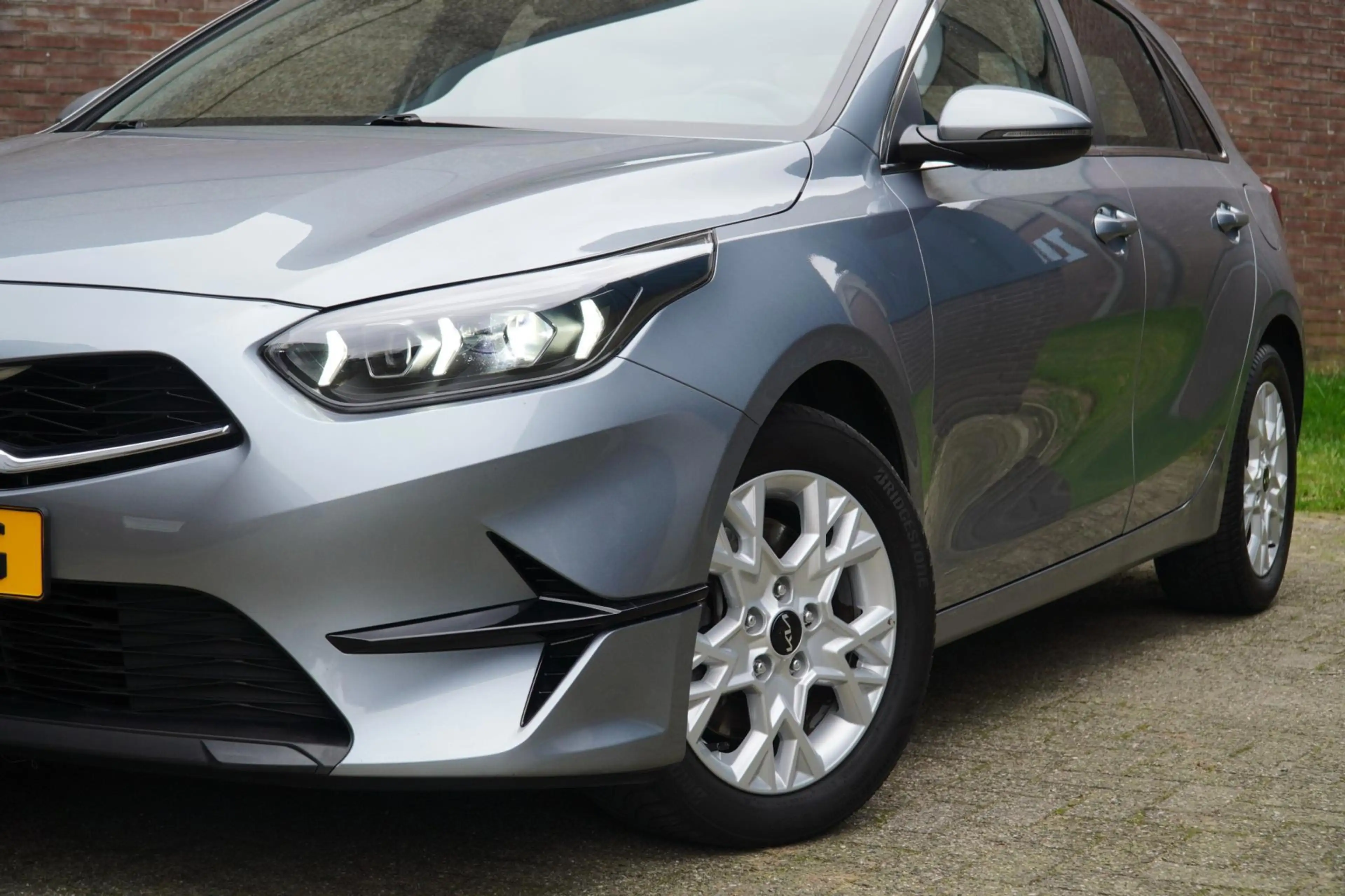 Kia Ceed / cee'd 1.0 T-GDi DynamicLine, Navigatie, A.rijcamera, Cru — photo 2