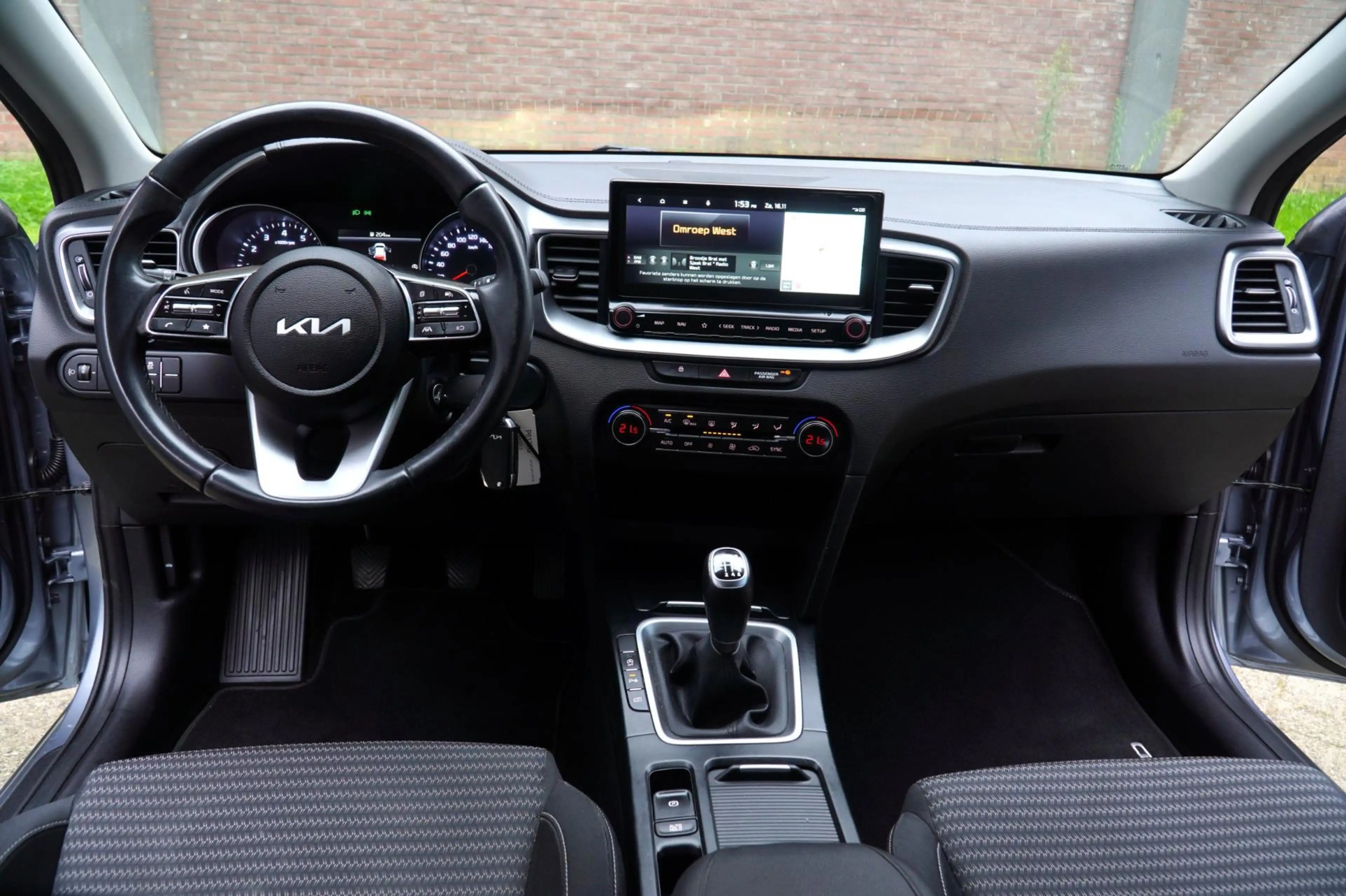 Kia Ceed / cee'd 1.0 T-GDi DynamicLine, Navigatie, A.rijcamera, Cru — photo 12