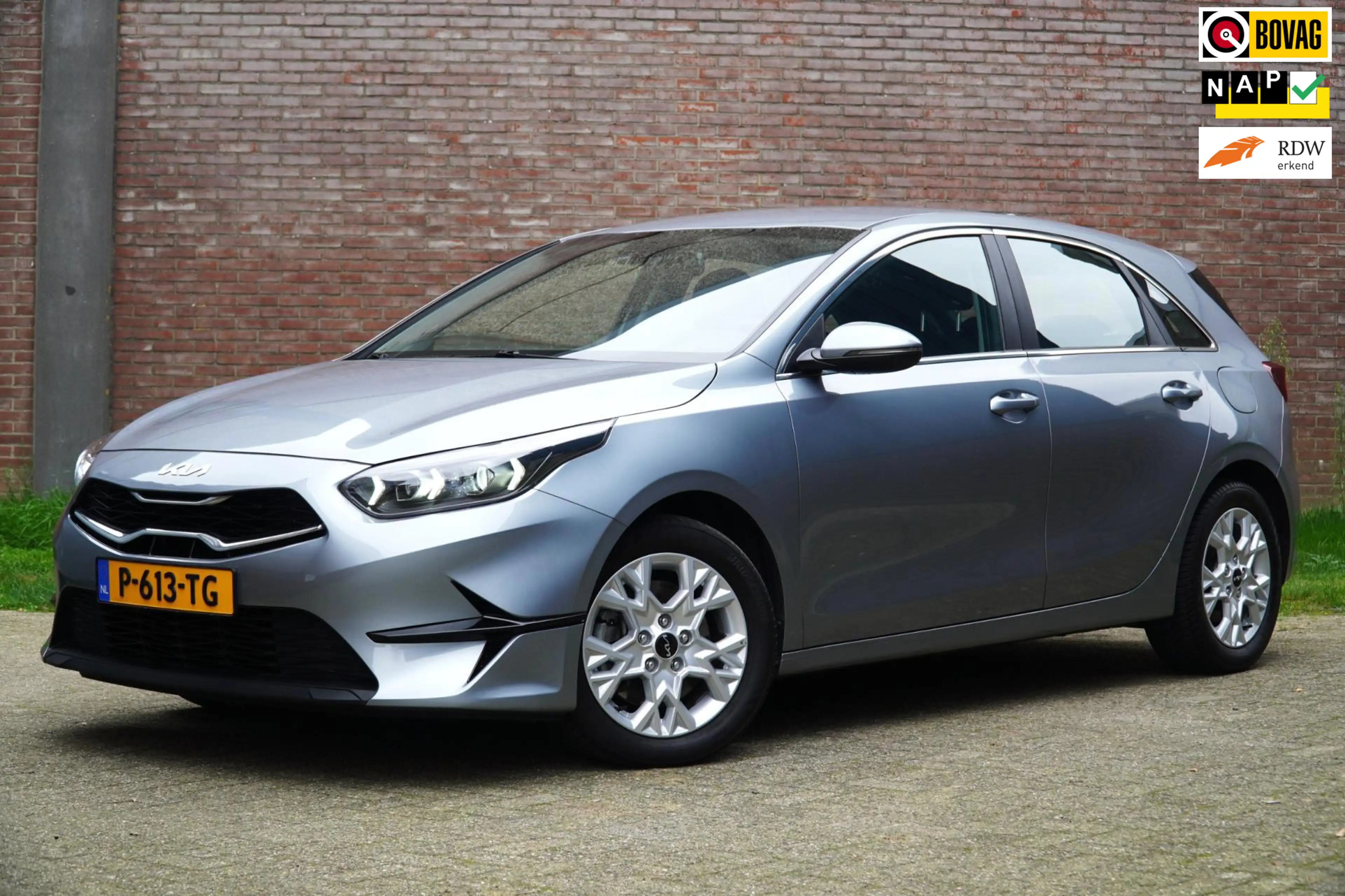 Kia Ceed / cee'd 1.0 T-GDi DynamicLine, Navigatie, A.rijcamera, Cru