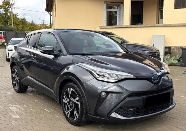 Toyota C-HR 1.8 Hybrid Team Deutschland