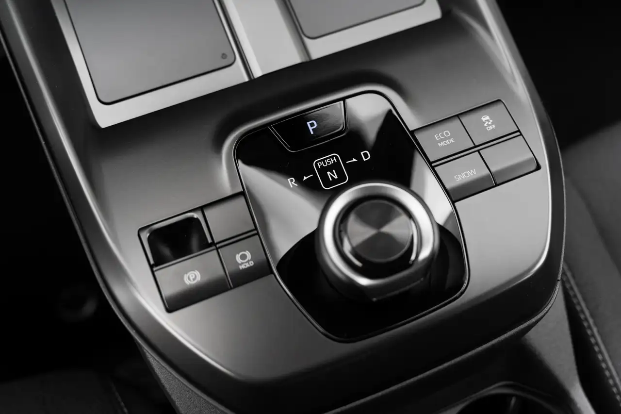 Toyota C-HR 2026 — фото 18
