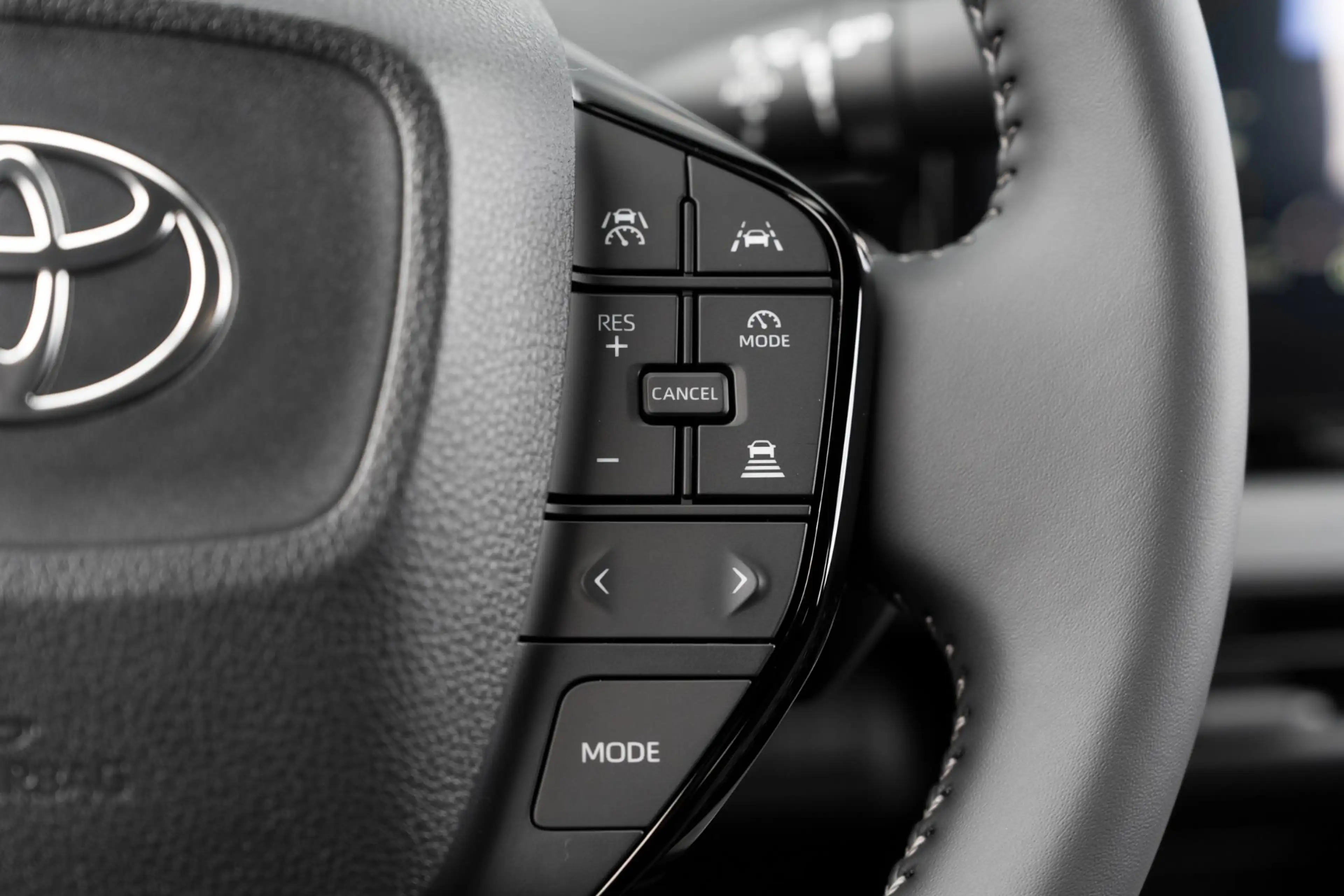 Toyota C-HR+ First Edition 77 kWh — photo 30