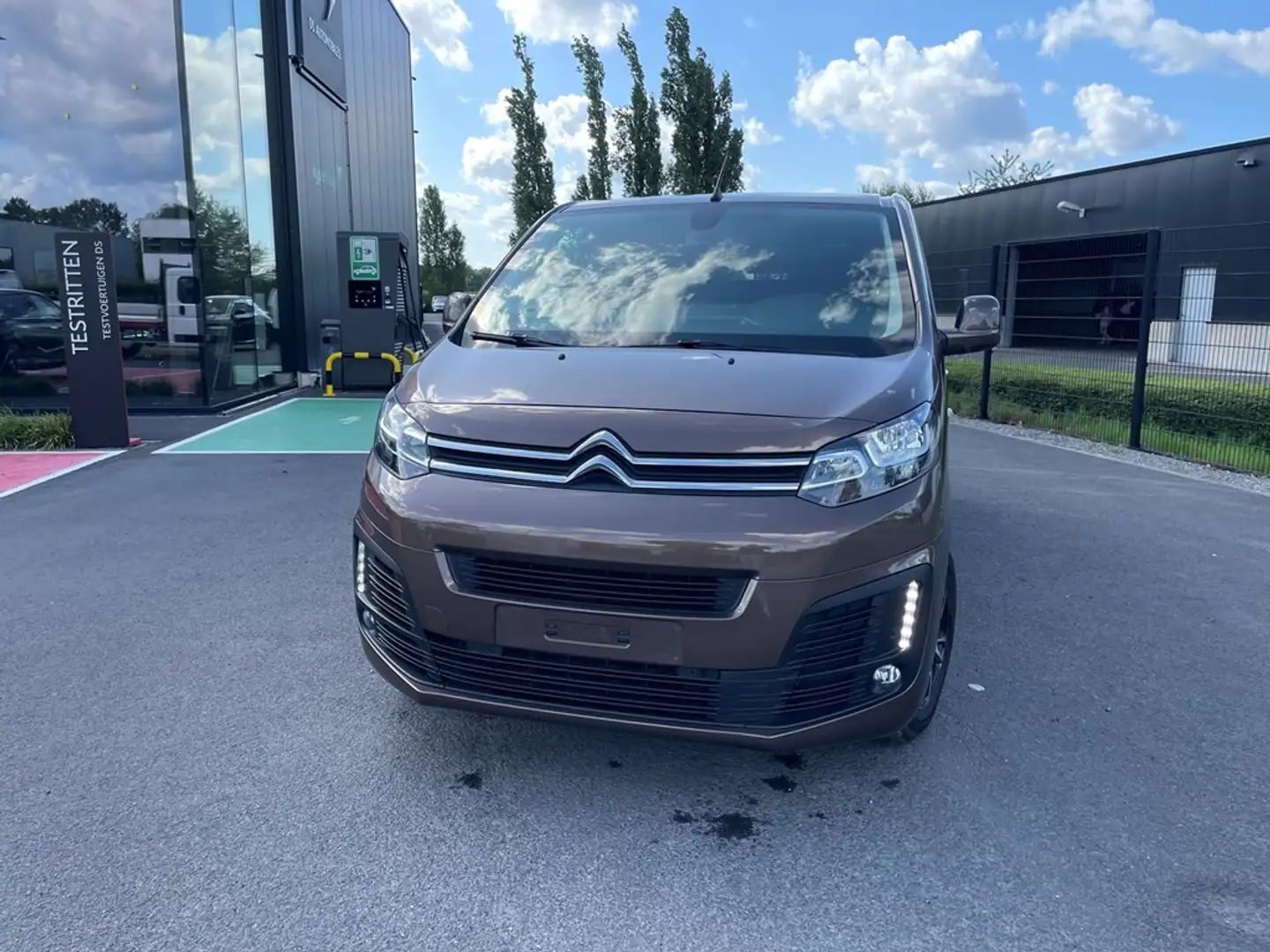 Citroen Jumpy XL Dubbel Cabine Brun - 1
