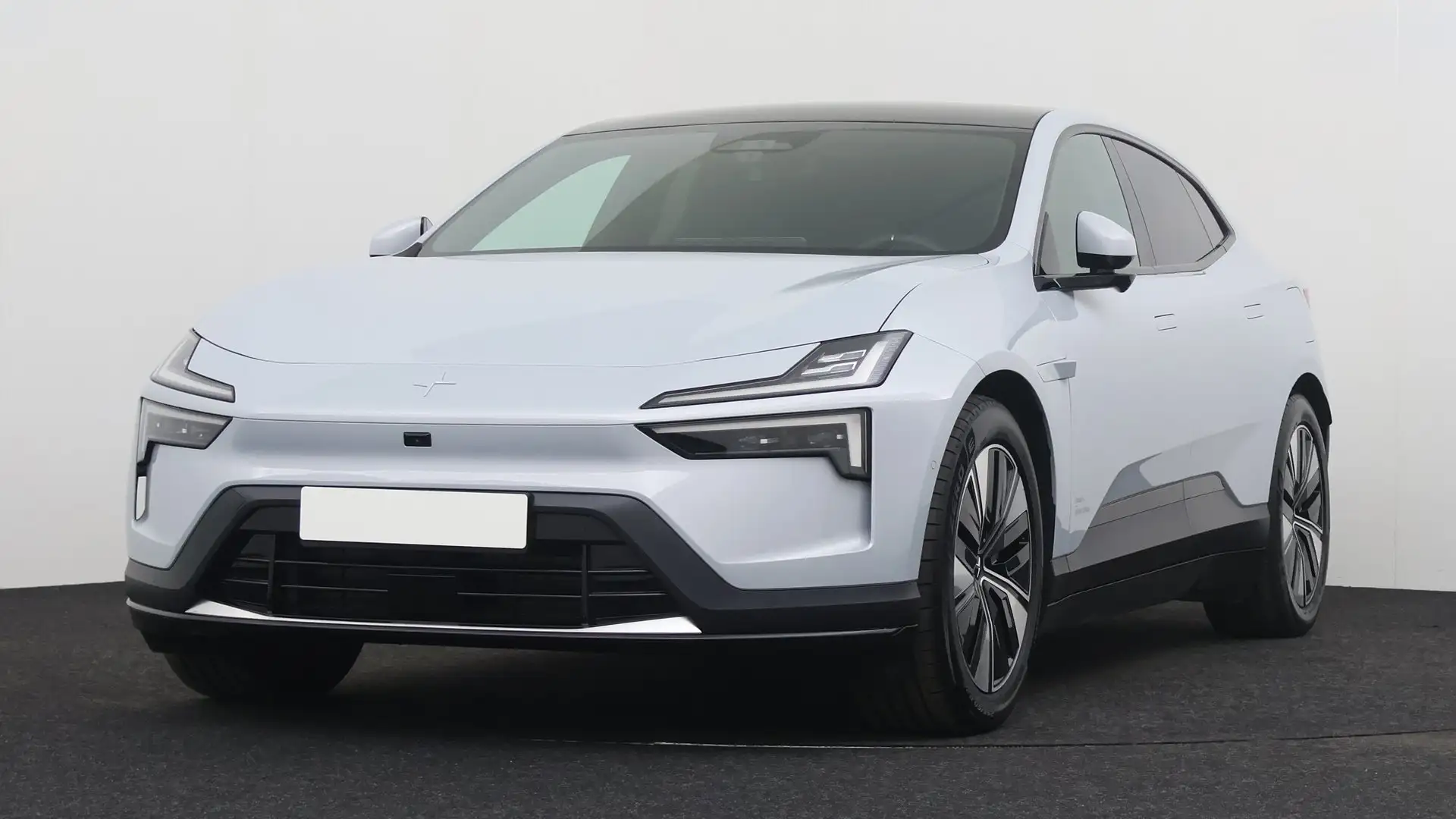 Polestar 4 100 kWh Long Range Single Motor MY25 Pilot Argent - 1