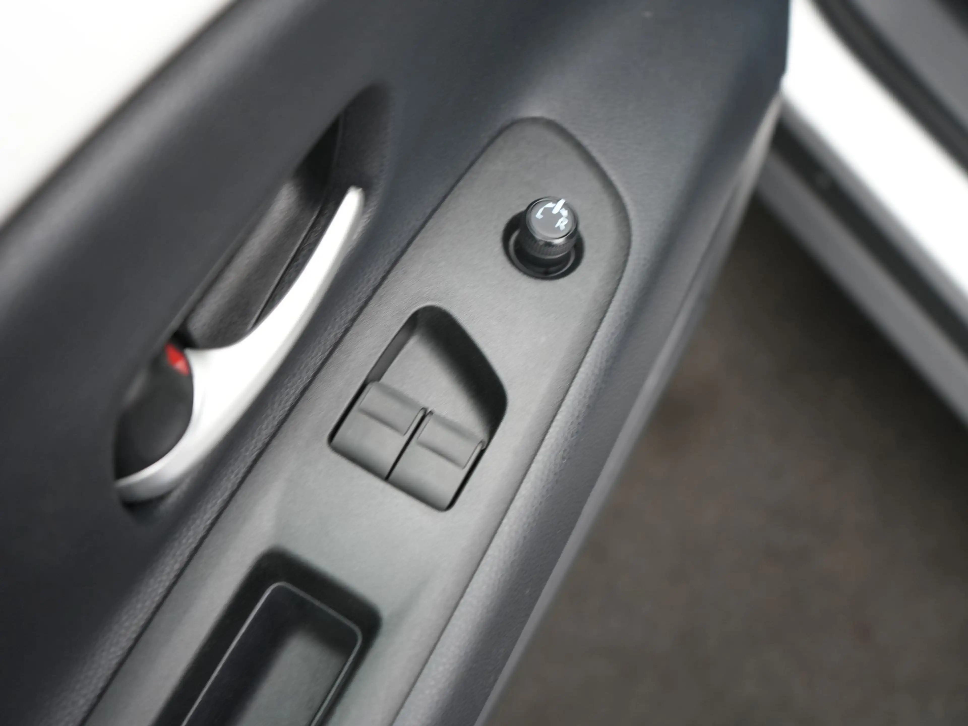 Toyota Aygo X 1.0 VVT-i S-CVT Play | NL Auto | Dealer Onderhoude — photo 7