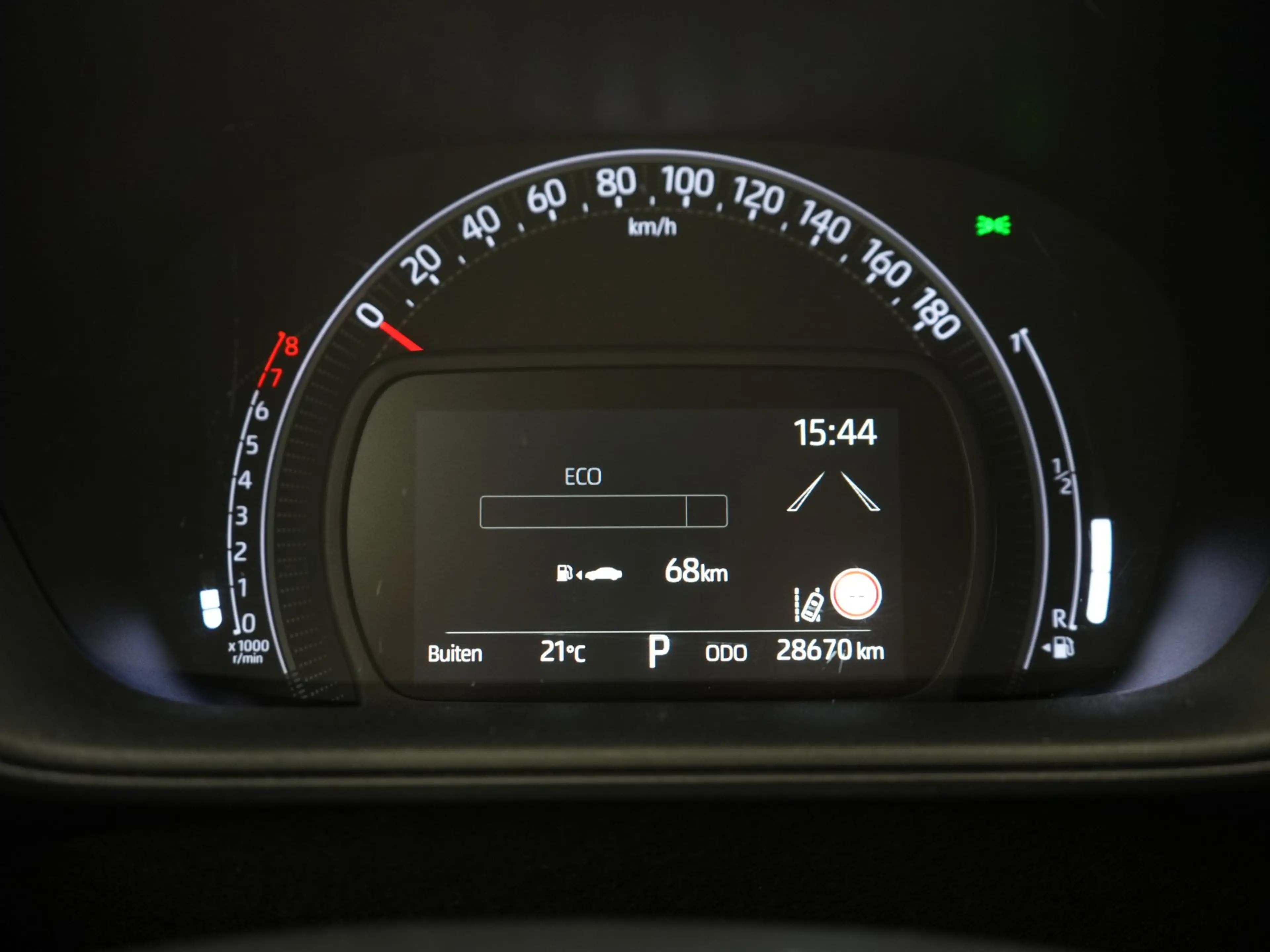 Toyota Aygo X 1.0 VVT-i S-CVT Play | NL Auto | Dealer Onderhoude — photo 10