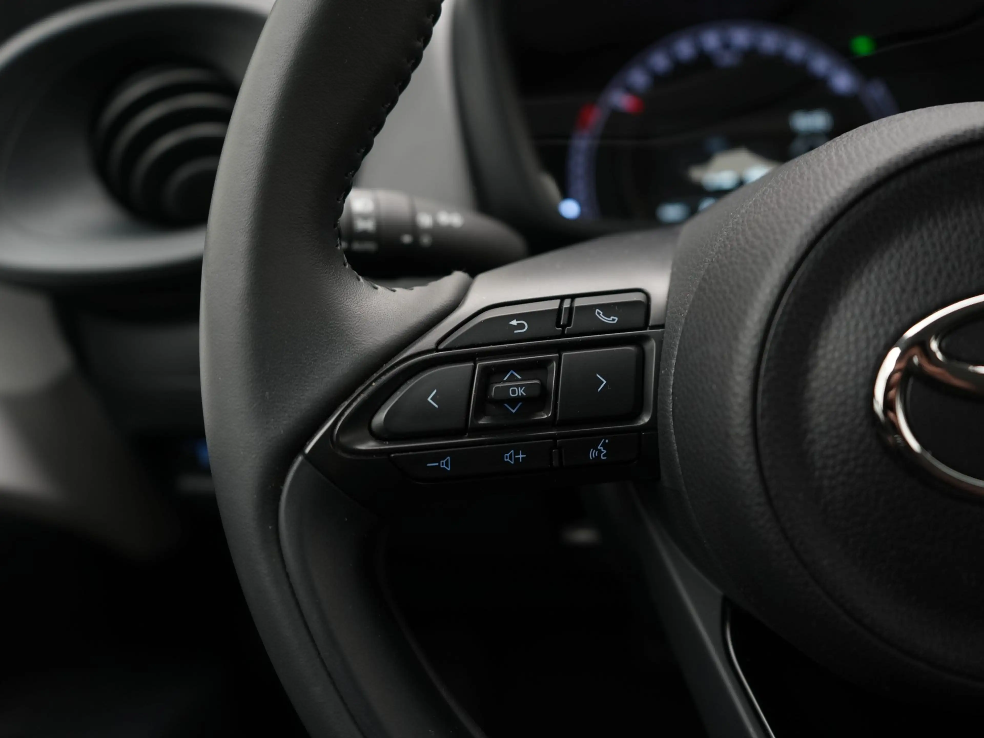 Toyota Aygo X 1.0 VVT-i S-CVT Play | NL Auto | Dealer Onderhoude — photo 15