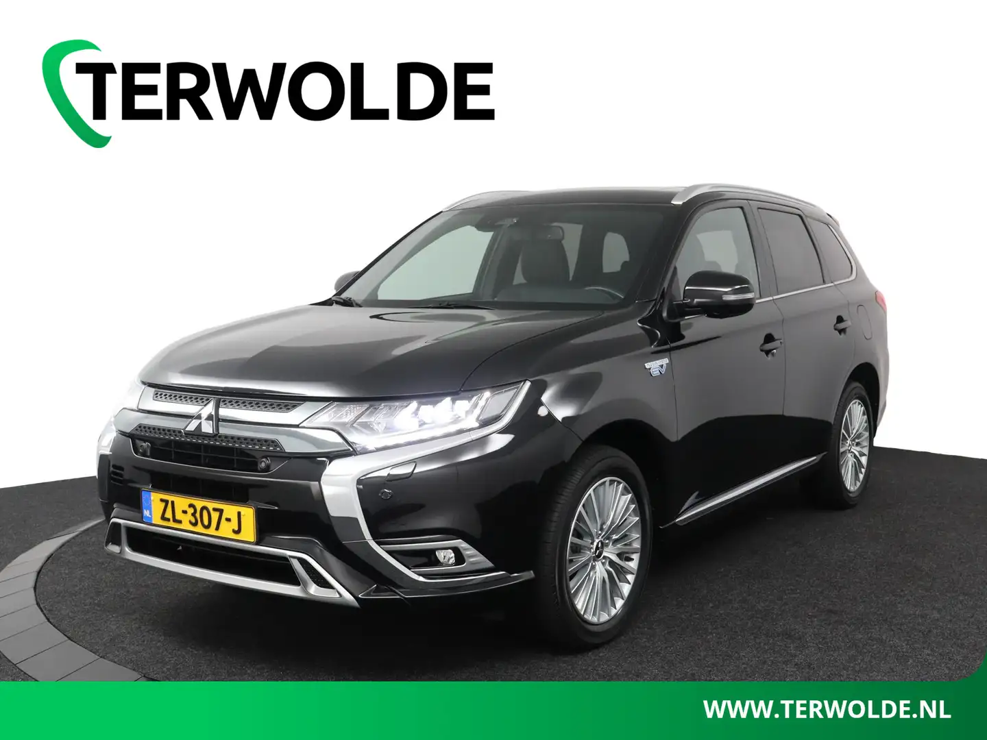 Mitsubishi Outlander 2.4 PHEV Instyle | 360° Camera | Adaptive Cruise C Zwart - 1