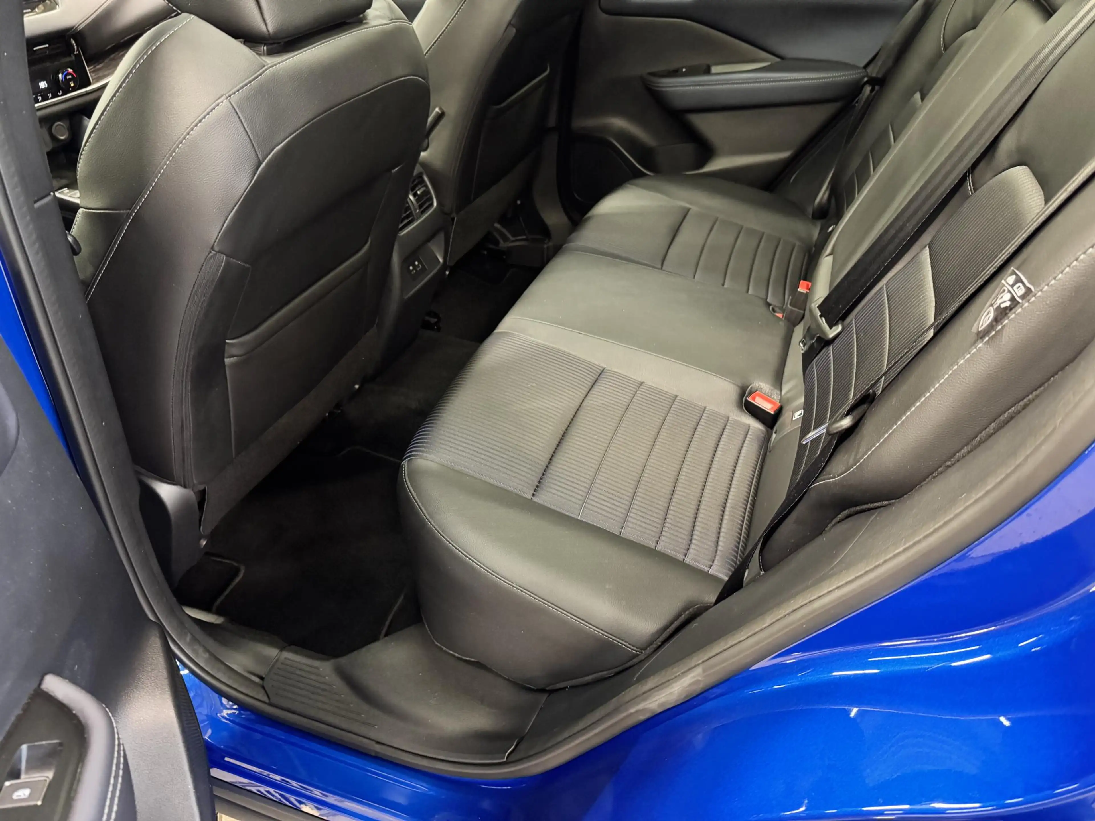 Nissan Qashqai 1.3 MHEV Xtronic Tekna panodak, trekhaak, zeer moo — photo 10