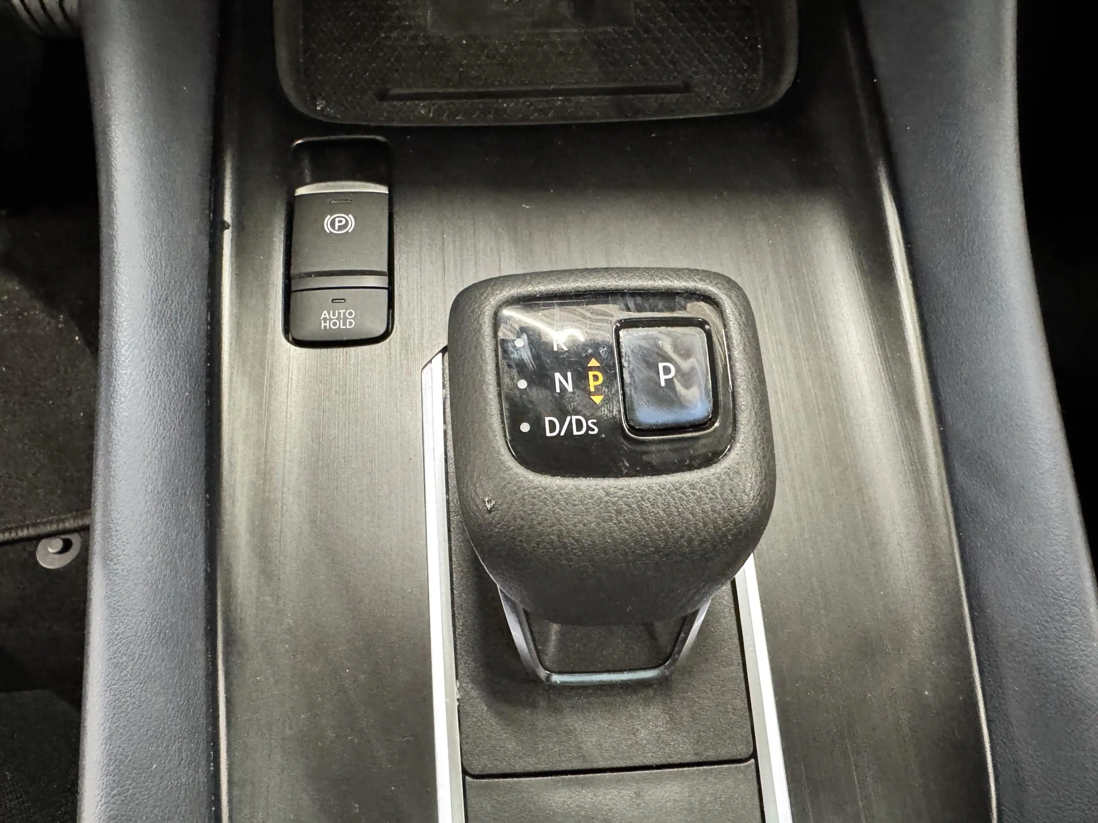 Nissan Qashqai 1.3 MHEV Xtronic Tekna panodak, trekhaak, zeer moo — photo 9
