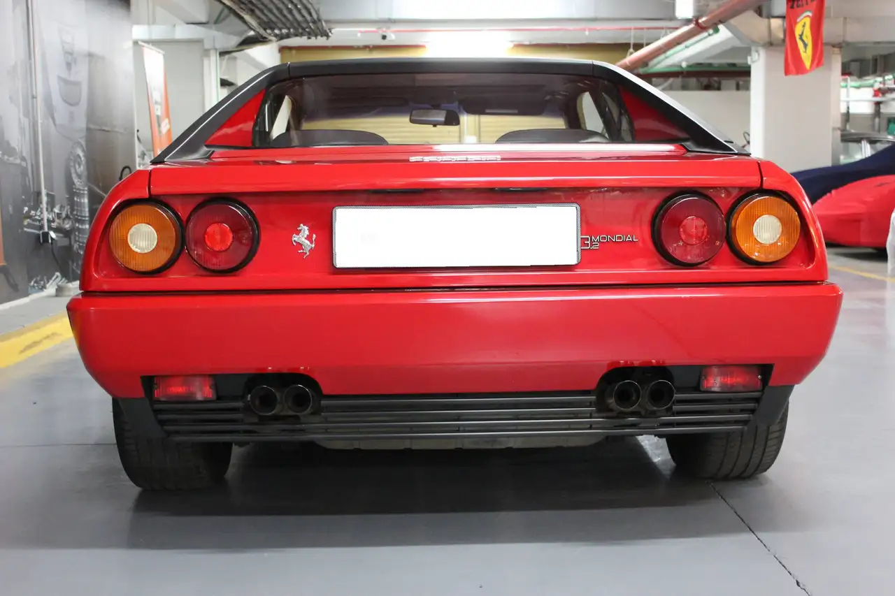 Ferrari Mondial 3.2, Tipo F105C. con ABS, foto 4