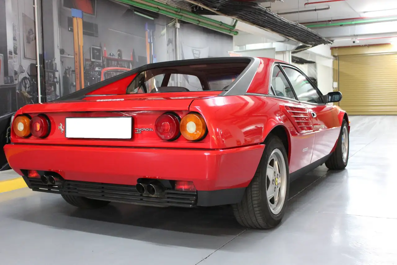 Ferrari Mondial 3.2, Tipo F105C. con ABS, foto 5
