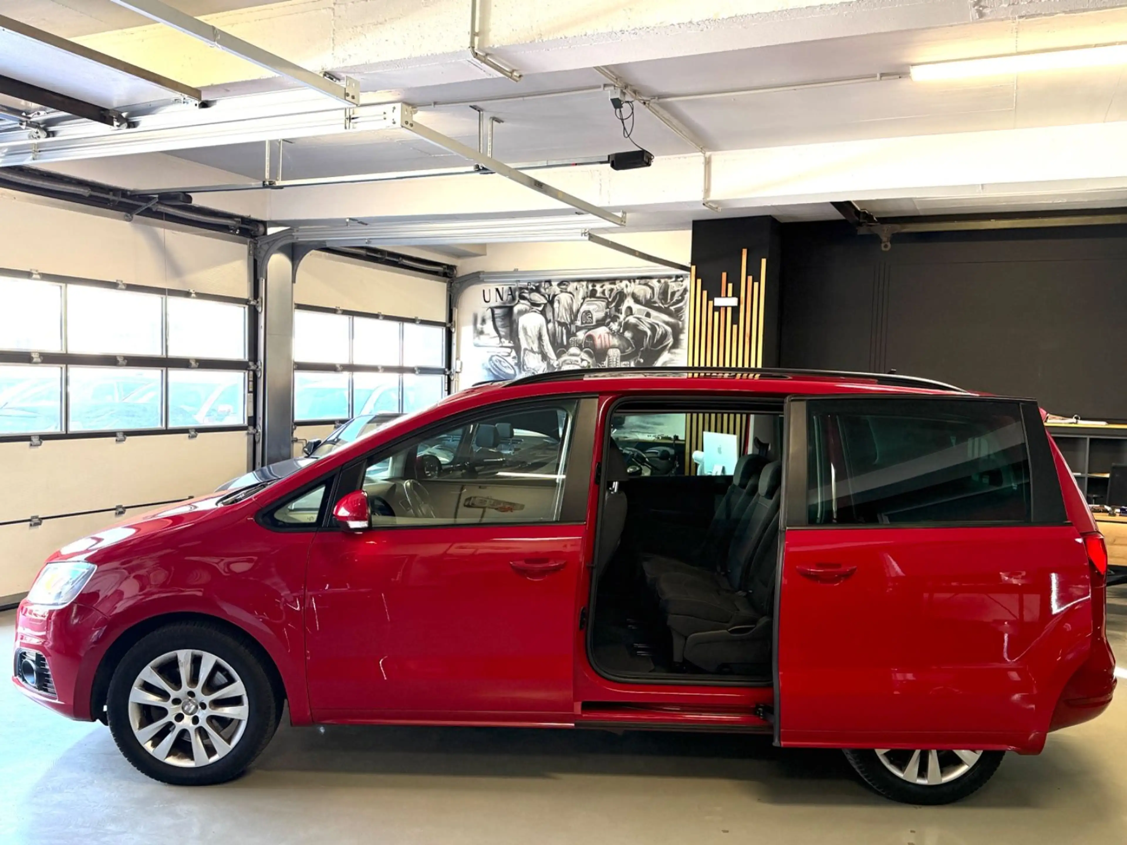 SEAT Alhambra 1.4 TSI BI XENON PANO RKM 1 J GA 7 SITZ — photo 9