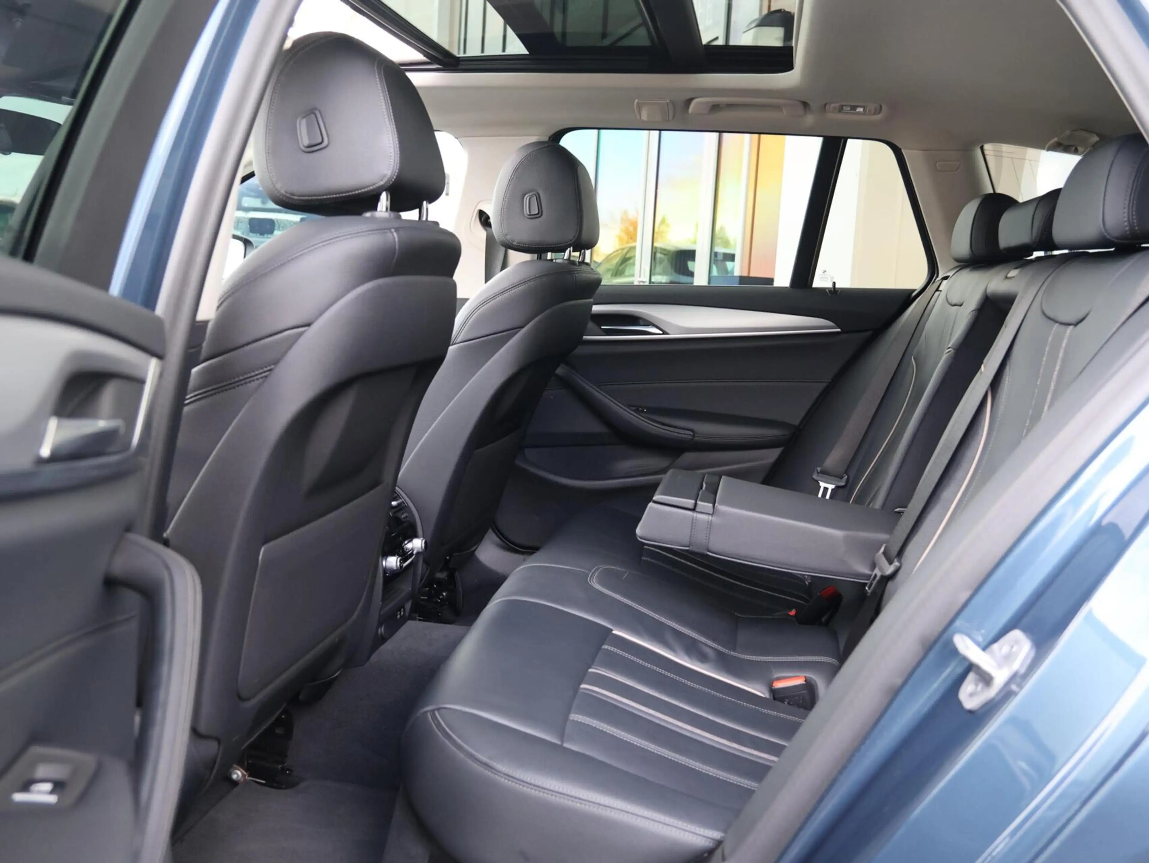 BMW 530 5-serie Touring 530e Business Edition Plus SOH 95, — photo 7