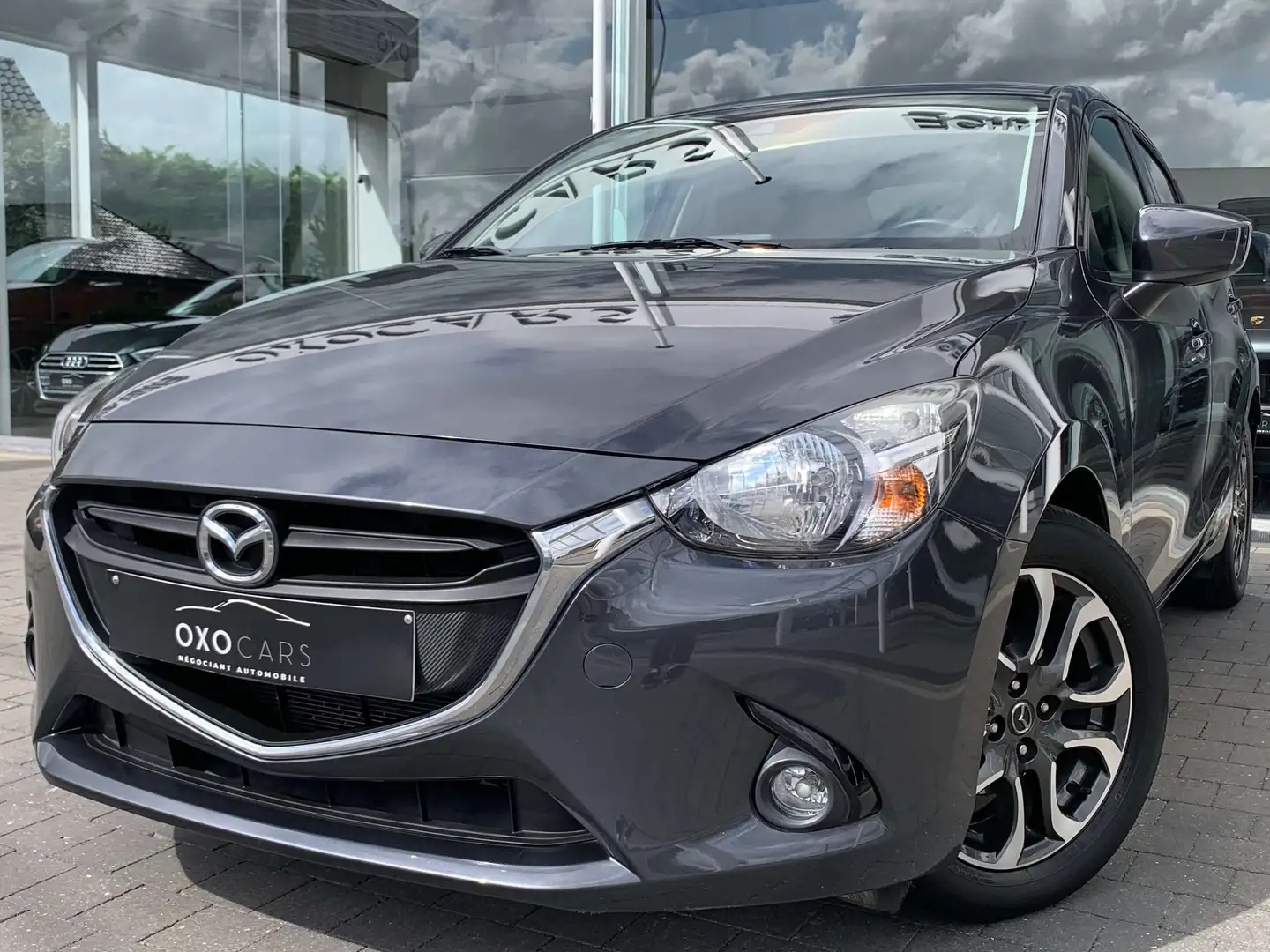 Mazda 2 2 1.5i / GPS / Cruise / PDC / Garantie Grau - 1