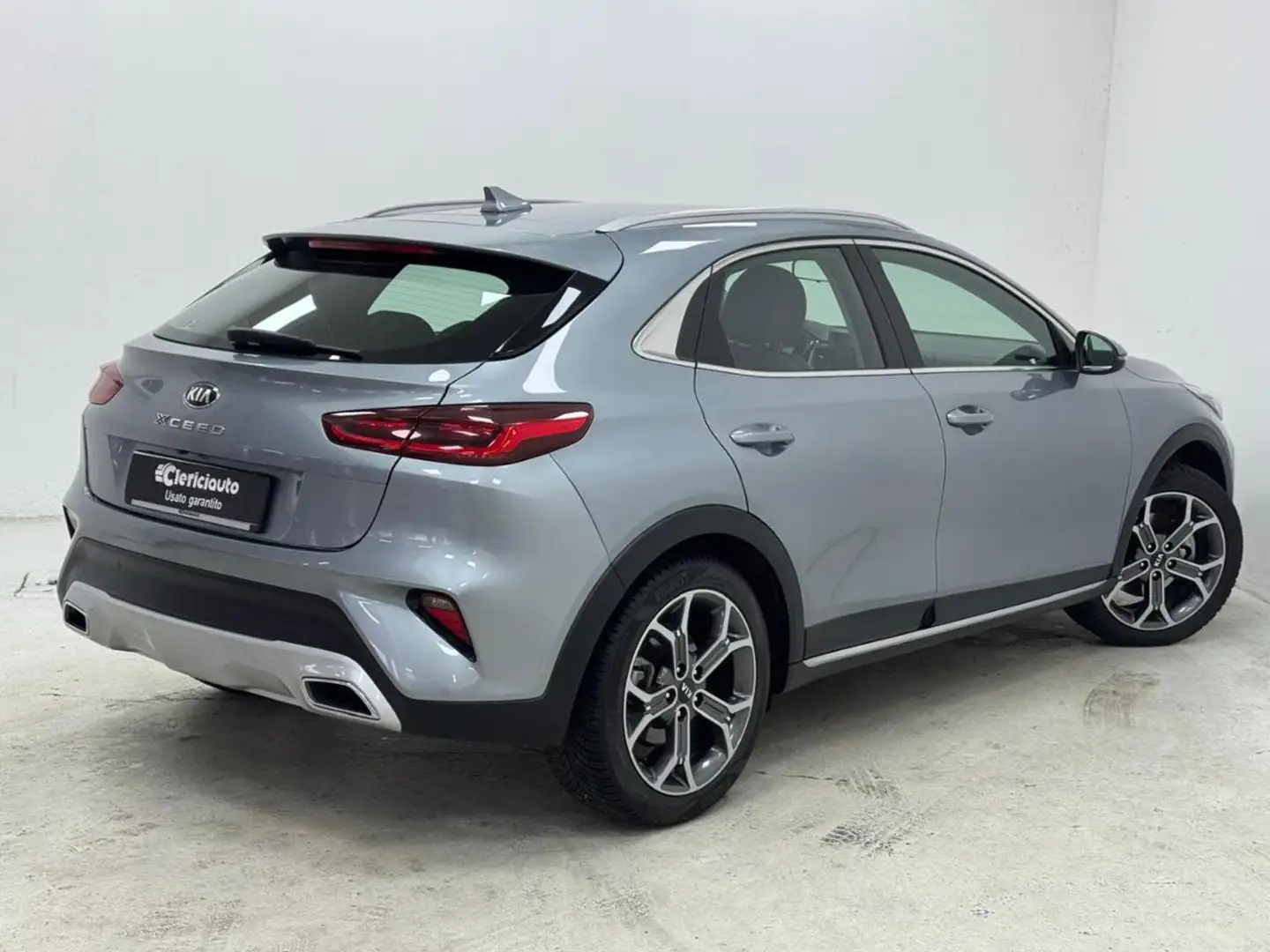 Kia XCeed 1.0 T-GDi GPL Style Grigio - 2