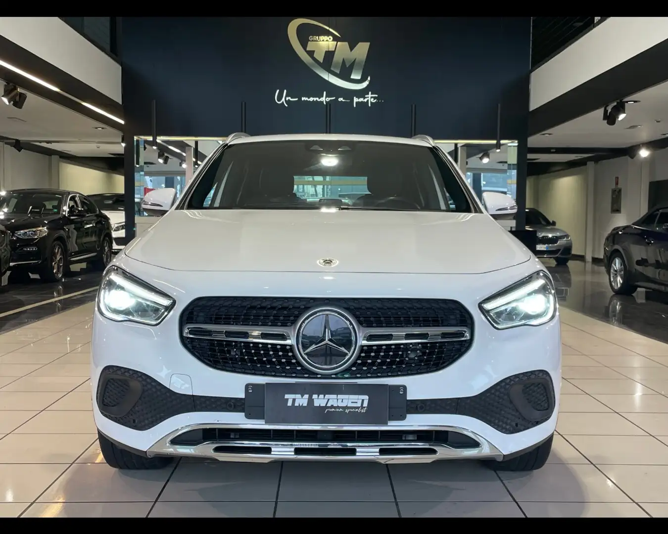 Mercedes-Benz GLA 200 GLA (H247) - GLA 200 d Automatic Executive Bianco - 2