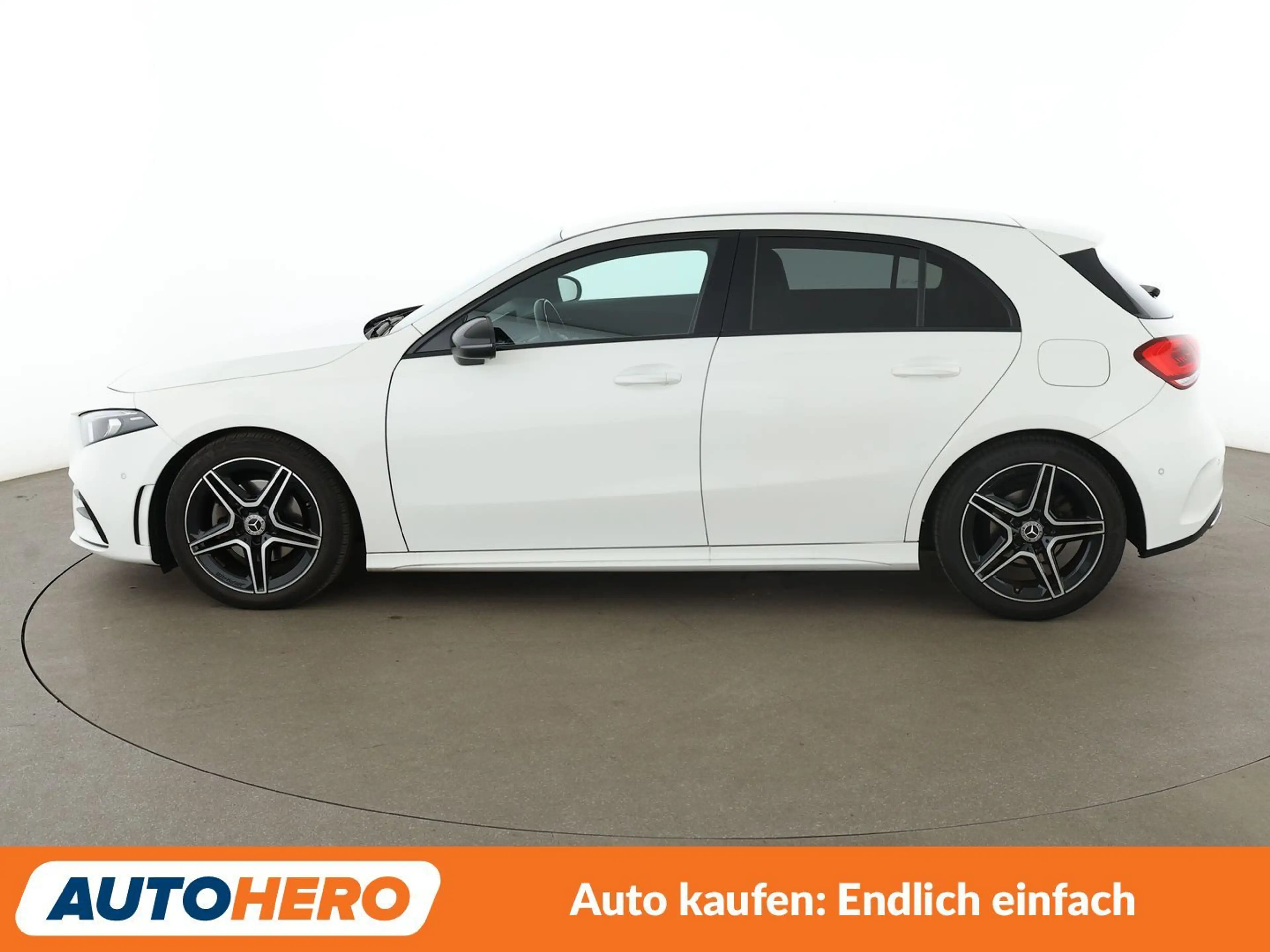 Mercedes-Benz A 200 A 200 AMG Line Aut*NAVI*TEMPO*PDC*SHZ*KLIMA* — photo 3