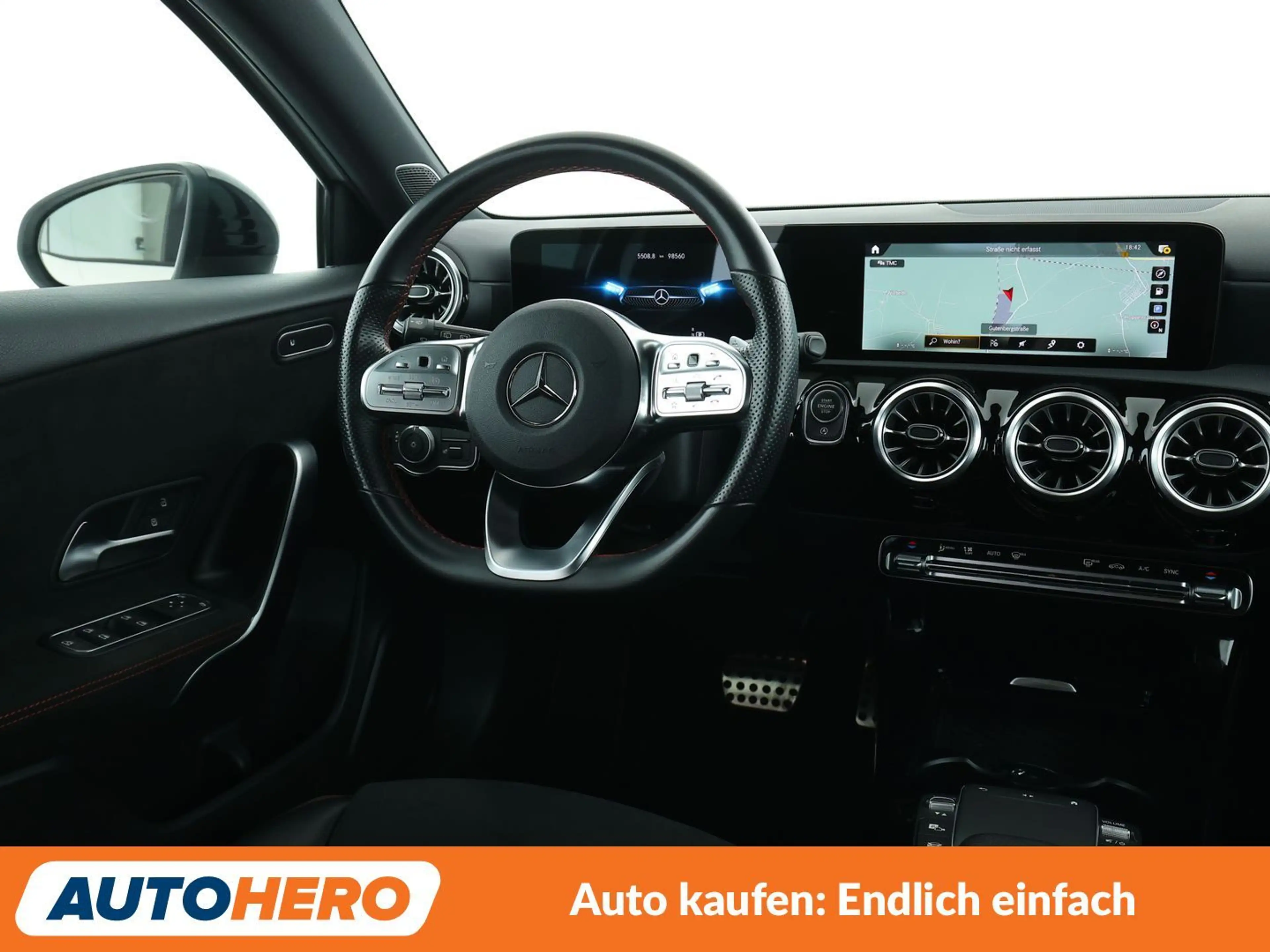 Mercedes-Benz A 200 A 200 AMG Line Aut*NAVI*TEMPO*PDC*SHZ*KLIMA* — photo 13