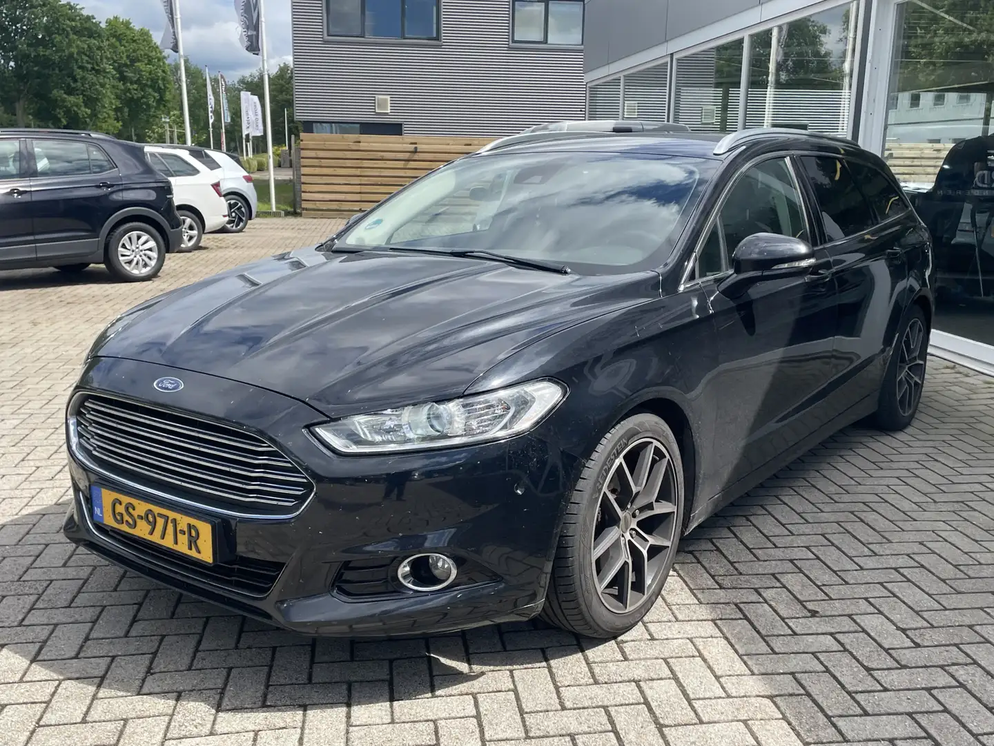 Ford Mondeo Wagon 1.5 TDCi Titanium 50% deal 4.975,- ACTIE Tre Noir - 2