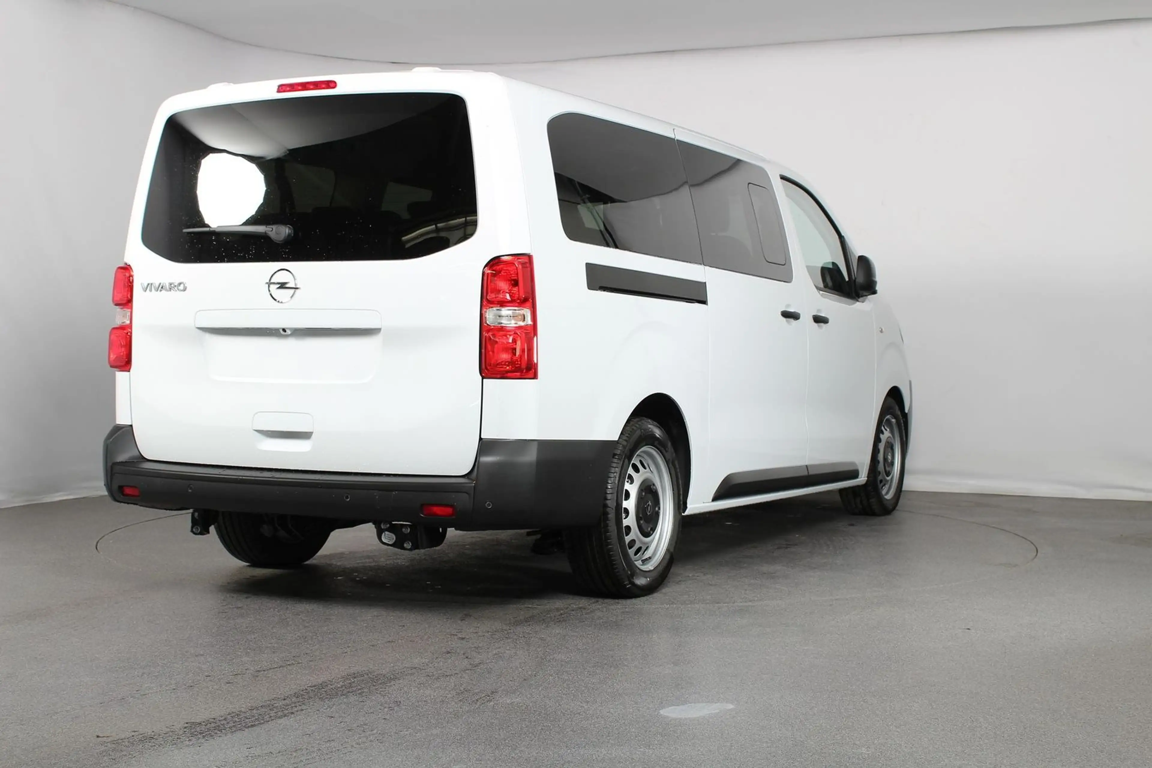 Opel Vivaro Kombi XL AHK|RFK|LED|Navi|Klima|PDC — photo 5