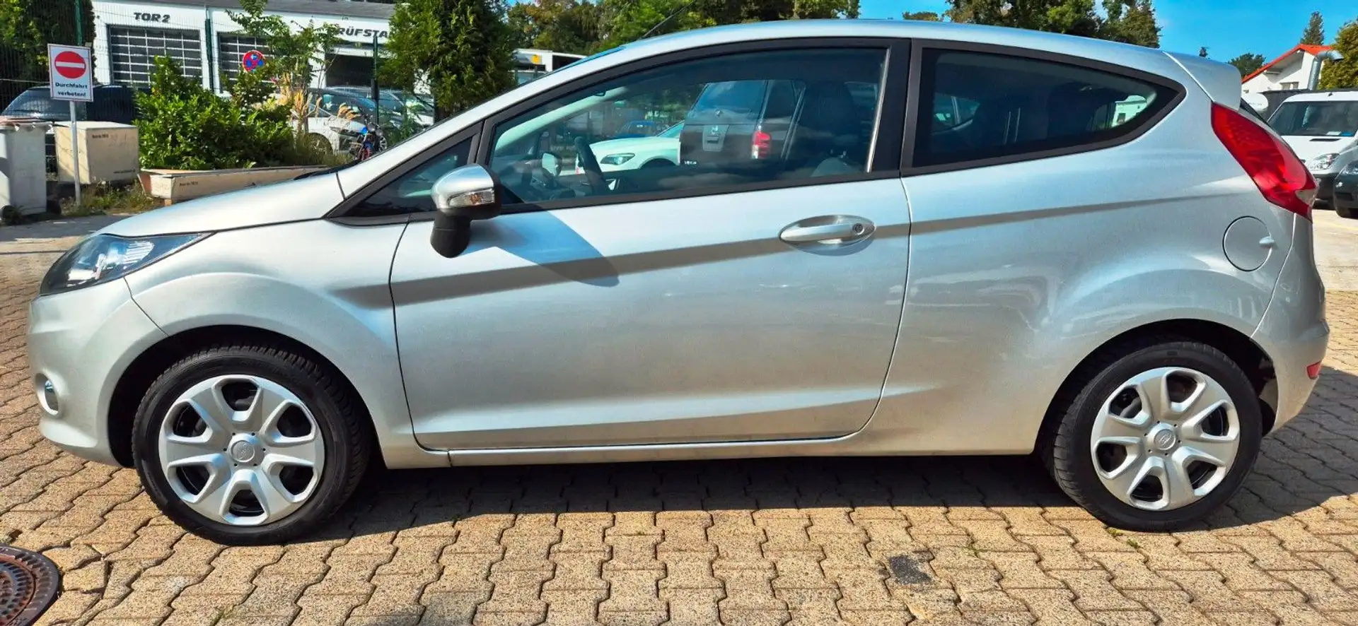 Ford Fiesta Champions Edition 1.3L KLIMA WENIG KM Argent - 2